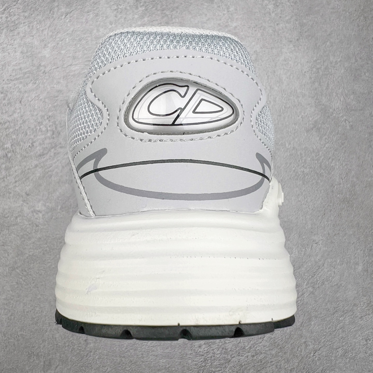 图片[8]-＃福利特价 Dior B30 迪奥网眼织物低帮运动休闲鞋 该款系列采用黑网色眼织物白和色科技料面精心制 作饰以反光“CD30”图形标志 外格轻盈的刻雕效果橡胶鞋搭底配标志性点的缀提升格调 内弹部力细节塑造想理的舒适穿着体验可与各休式闲造型配搭 彰显尚时现代的运风动范 尺码：36 37 35 39 40 41 42 43 44 45-选品中心