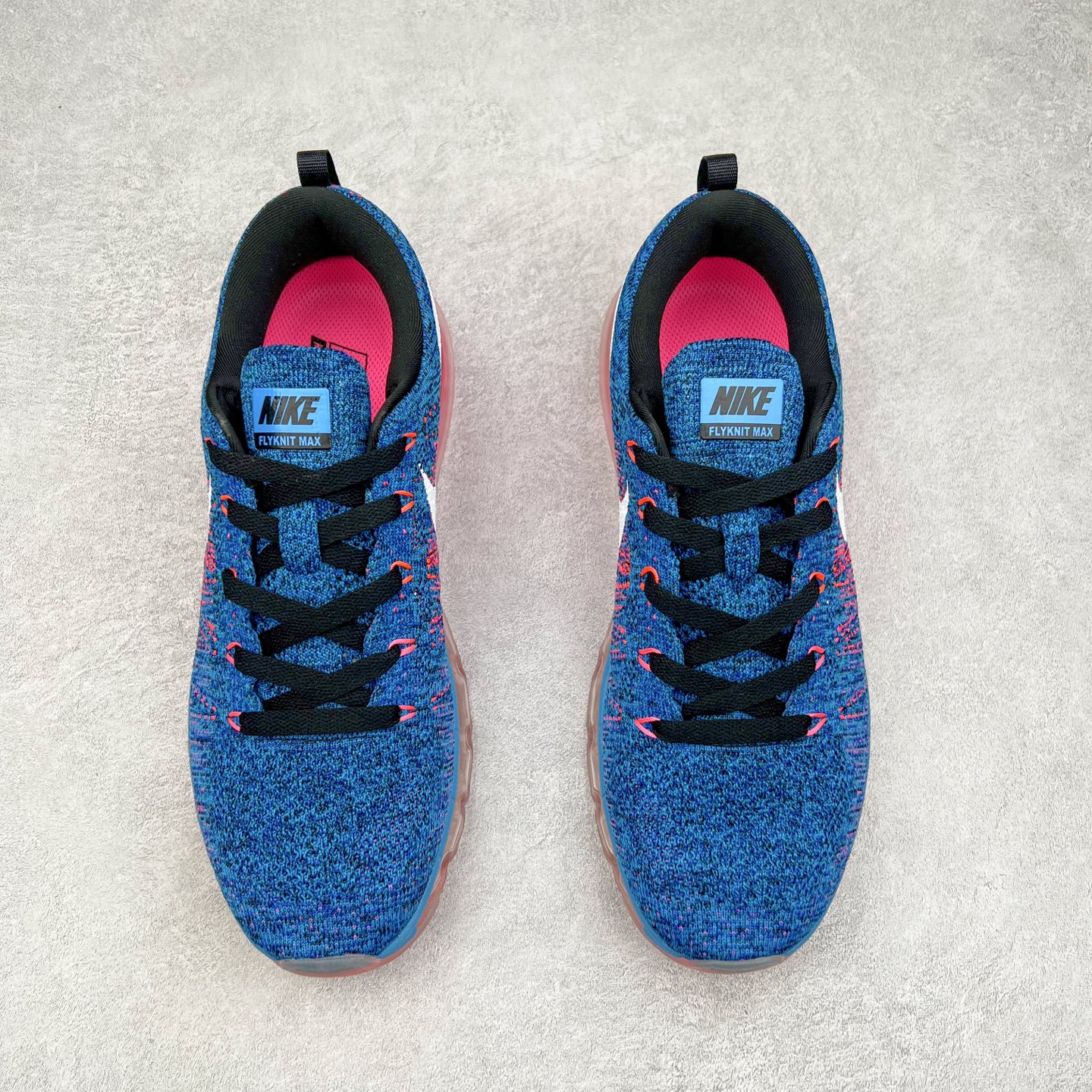 图片[2]-＃纯原 NK Air Max Flyknit 2014 舒适百搭减震耐磨低帮休闲跑步鞋 620469-014 使用备受欢迎的创新FLYKNIT鞋面 一体成形无缝设计将良好的透气性、柔韧性及支撑性完美结合于一身 结合飞线（FLYWIRE）科技 大幅减轻鞋身重量同时 更能根据步态实时调整鞋面的贴合度 如第二层皮肤般轻盈包裹双脚 高性能的缓震性能可将外部冲击力减至最低 让热爱驰骋的你得到可靠的保护 抓地力半透明橡胶外底结合升级版华夫格外底纹路 保证高磨区的耐久性同时更能带给双脚持久稳定的抓地力 无论是路跑或赛道跑 都能为你造就强大功能支持 实拍调校N版已经零色差零失真 百分百还原实物色彩所见即所得 不存在货不对板色差等低级问题 选购参考实物拍摄 不混卖不参货 只用心做好货严格选品 承诺混一赔十 尺码：35.5 36 36.5 37.5 38 38.5 39 40 40.5 41 42 42.5 43 44 44.5 45 46 46.5-选品中心