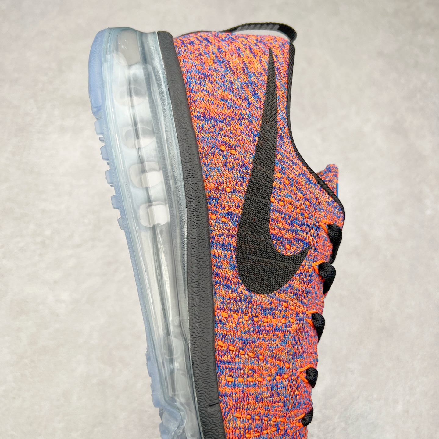 图片[6]-＃纯原 NK Air Max Flyknit 2014 舒适百搭减震耐磨低帮休闲跑步鞋 620469-404 使用备受欢迎的创新FLYKNIT鞋面 一体成形无缝设计将良好的透气性、柔韧性及支撑性完美结合于一身 结合飞线（FLYWIRE）科技 大幅减轻鞋身重量同时 更能根据步态实时调整鞋面的贴合度 如第二层皮肤般轻盈包裹双脚 高性能的缓震性能可将外部冲击力减至最低 让热爱驰骋的你得到可靠的保护 抓地力半透明橡胶外底结合升级版华夫格外底纹路 保证高磨区的耐久性同时更能带给双脚持久稳定的抓地力 无论是路跑或赛道跑 都能为你造就强大功能支持 实拍调校N版已经零色差零失真 百分百还原实物色彩所见即所得 不存在货不对板色差等低级问题 选购参考实物拍摄 不混卖不参货 只用心做好货严格选品 承诺混一赔十 尺码：35.5 36 36.5 37.5 38 38.5 39 40 40.5 41 42 42.5 43 44 44.5 45 46 46.5-选品中心