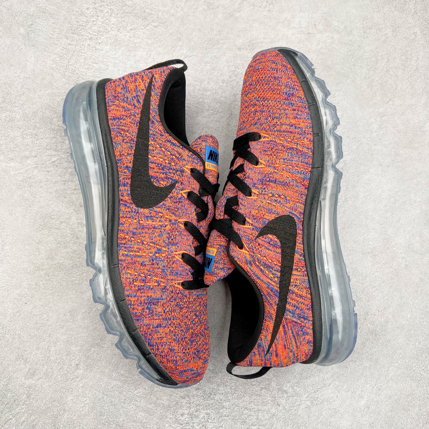 图片[3]-＃纯原 NK Air Max Flyknit 2014 舒适百搭减震耐磨低帮休闲跑步鞋 620469-404 使用备受欢迎的创新FLYKNIT鞋面 一体成形无缝设计将良好的透气性、柔韧性及支撑性完美结合于一身 结合飞线（FLYWIRE）科技 大幅减轻鞋身重量同时 更能根据步态实时调整鞋面的贴合度 如第二层皮肤般轻盈包裹双脚 高性能的缓震性能可将外部冲击力减至最低 让热爱驰骋的你得到可靠的保护 抓地力半透明橡胶外底结合升级版华夫格外底纹路 保证高磨区的耐久性同时更能带给双脚持久稳定的抓地力 无论是路跑或赛道跑 都能为你造就强大功能支持 实拍调校N版已经零色差零失真 百分百还原实物色彩所见即所得 不存在货不对板色差等低级问题 选购参考实物拍摄 不混卖不参货 只用心做好货严格选品 承诺混一赔十 尺码：35.5 36 36.5 37.5 38 38.5 39 40 40.5 41 42 42.5 43 44 44.5 45 46 46.5-选品中心