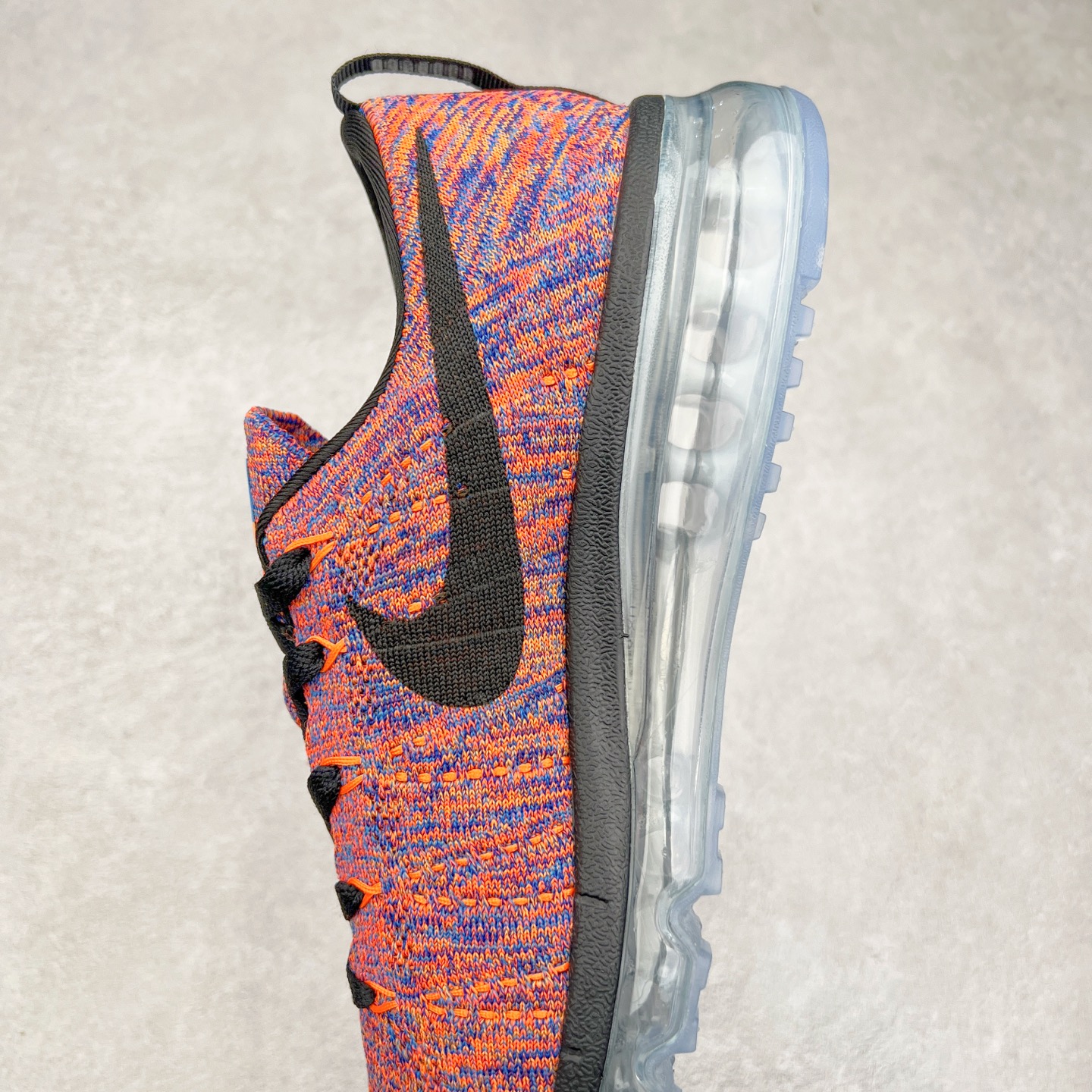 图片[7]-＃纯原 NK Air Max Flyknit 2014 舒适百搭减震耐磨低帮休闲跑步鞋 620469-404 使用备受欢迎的创新FLYKNIT鞋面 一体成形无缝设计将良好的透气性、柔韧性及支撑性完美结合于一身 结合飞线（FLYWIRE）科技 大幅减轻鞋身重量同时 更能根据步态实时调整鞋面的贴合度 如第二层皮肤般轻盈包裹双脚 高性能的缓震性能可将外部冲击力减至最低 让热爱驰骋的你得到可靠的保护 抓地力半透明橡胶外底结合升级版华夫格外底纹路 保证高磨区的耐久性同时更能带给双脚持久稳定的抓地力 无论是路跑或赛道跑 都能为你造就强大功能支持 实拍调校N版已经零色差零失真 百分百还原实物色彩所见即所得 不存在货不对板色差等低级问题 选购参考实物拍摄 不混卖不参货 只用心做好货严格选品 承诺混一赔十 尺码：35.5 36 36.5 37.5 38 38.5 39 40 40.5 41 42 42.5 43 44 44.5 45 46 46.5-选品中心