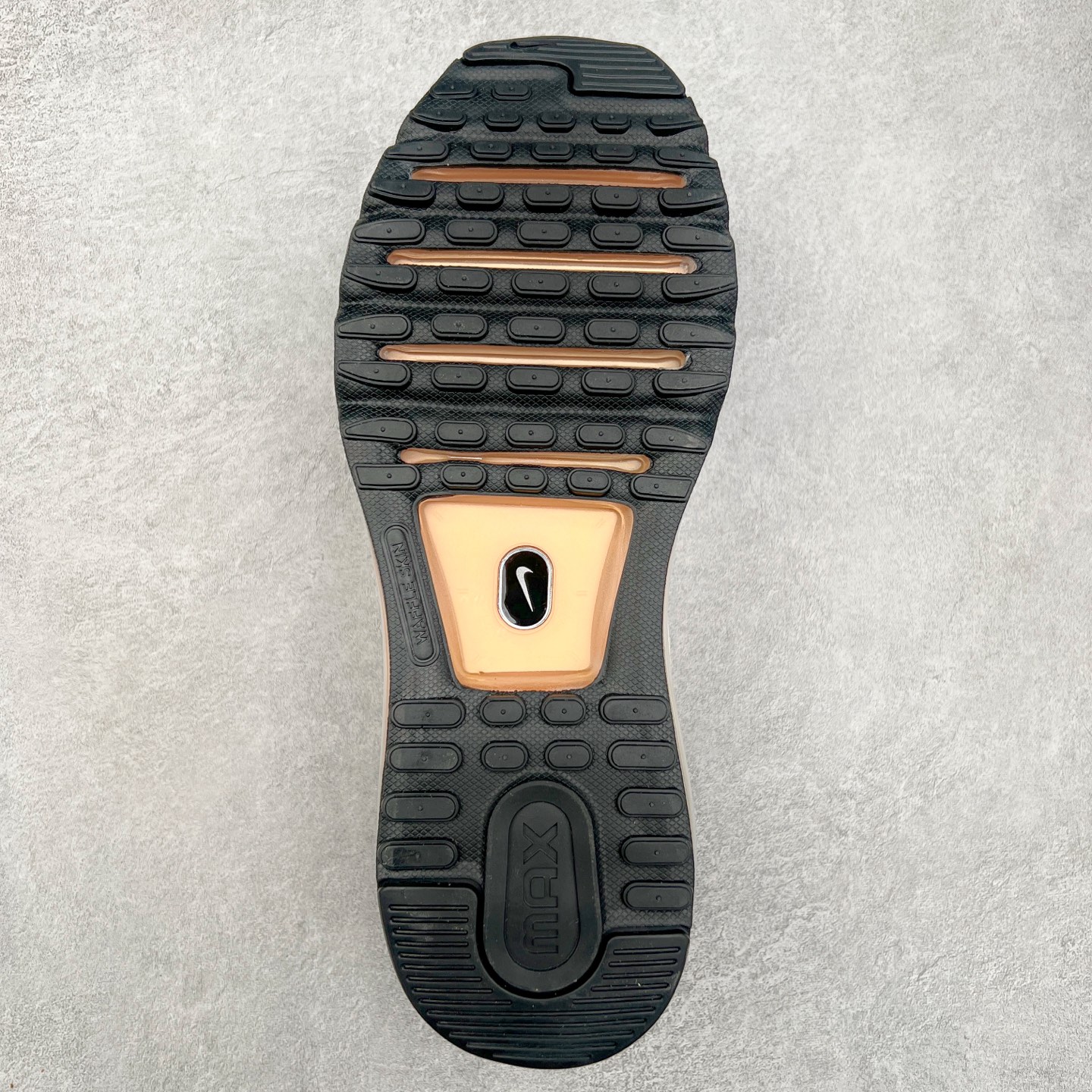 图片[9]-＃纯原 NK Air Max 2013 经典舒适时尚耐磨透气低帮气垫跑步鞋 HF3660-100 携时尚设计闪亮回归 出众有型 采用网眼布细节和运动风无缝覆面 助你保持清爽感受 塑就焕新造型 经典 Flywire 设计搭配经典全掌型 Max Air 缓震配置 缔造出众舒适感和支撑效果实拍调校N版已经零色差零失真 百分百还原实物色彩所见即所得 不存在货不对板色差等低级问题 选购参考实物拍摄 不混卖不参货 只用心做好货严格选品 承诺混一赔十 尺码：35.5 36 36.5 37.5 38 38.5 39 40 40.5 41 42 42.5 43 44 44.5 45 46 46.5-选品中心