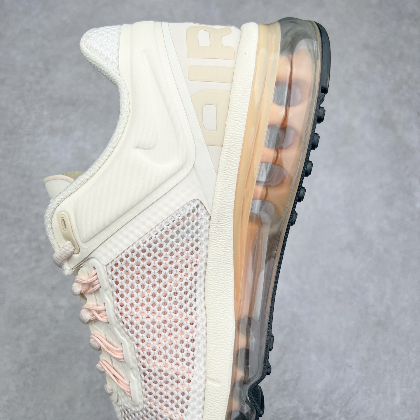 图片[7]-＃纯原 NK Air Max 2013 经典舒适时尚耐磨透气低帮气垫跑步鞋 HF3660-100 携时尚设计闪亮回归 出众有型 采用网眼布细节和运动风无缝覆面 助你保持清爽感受 塑就焕新造型 经典 Flywire 设计搭配经典全掌型 Max Air 缓震配置 缔造出众舒适感和支撑效果实拍调校N版已经零色差零失真 百分百还原实物色彩所见即所得 不存在货不对板色差等低级问题 选购参考实物拍摄 不混卖不参货 只用心做好货严格选品 承诺混一赔十 尺码：35.5 36 36.5 37.5 38 38.5 39 40 40.5 41 42 42.5 43 44 44.5 45 46 46.5-选品中心