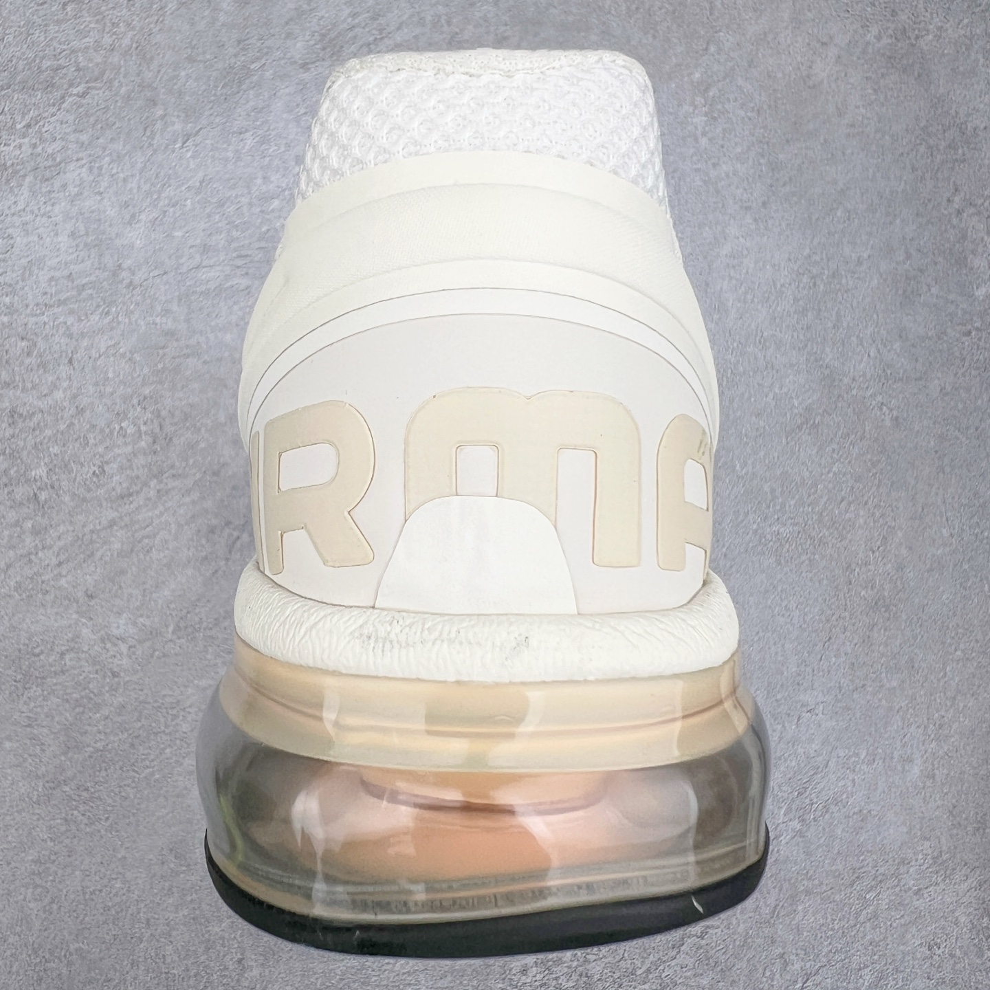 图片[8]-＃纯原 NK Air Max 2013 经典舒适时尚耐磨透气低帮气垫跑步鞋 HF3660-100 携时尚设计闪亮回归 出众有型 采用网眼布细节和运动风无缝覆面 助你保持清爽感受 塑就焕新造型 经典 Flywire 设计搭配经典全掌型 Max Air 缓震配置 缔造出众舒适感和支撑效果实拍调校N版已经零色差零失真 百分百还原实物色彩所见即所得 不存在货不对板色差等低级问题 选购参考实物拍摄 不混卖不参货 只用心做好货严格选品 承诺混一赔十 尺码：35.5 36 36.5 37.5 38 38.5 39 40 40.5 41 42 42.5 43 44 44.5 45 46 46.5-选品中心