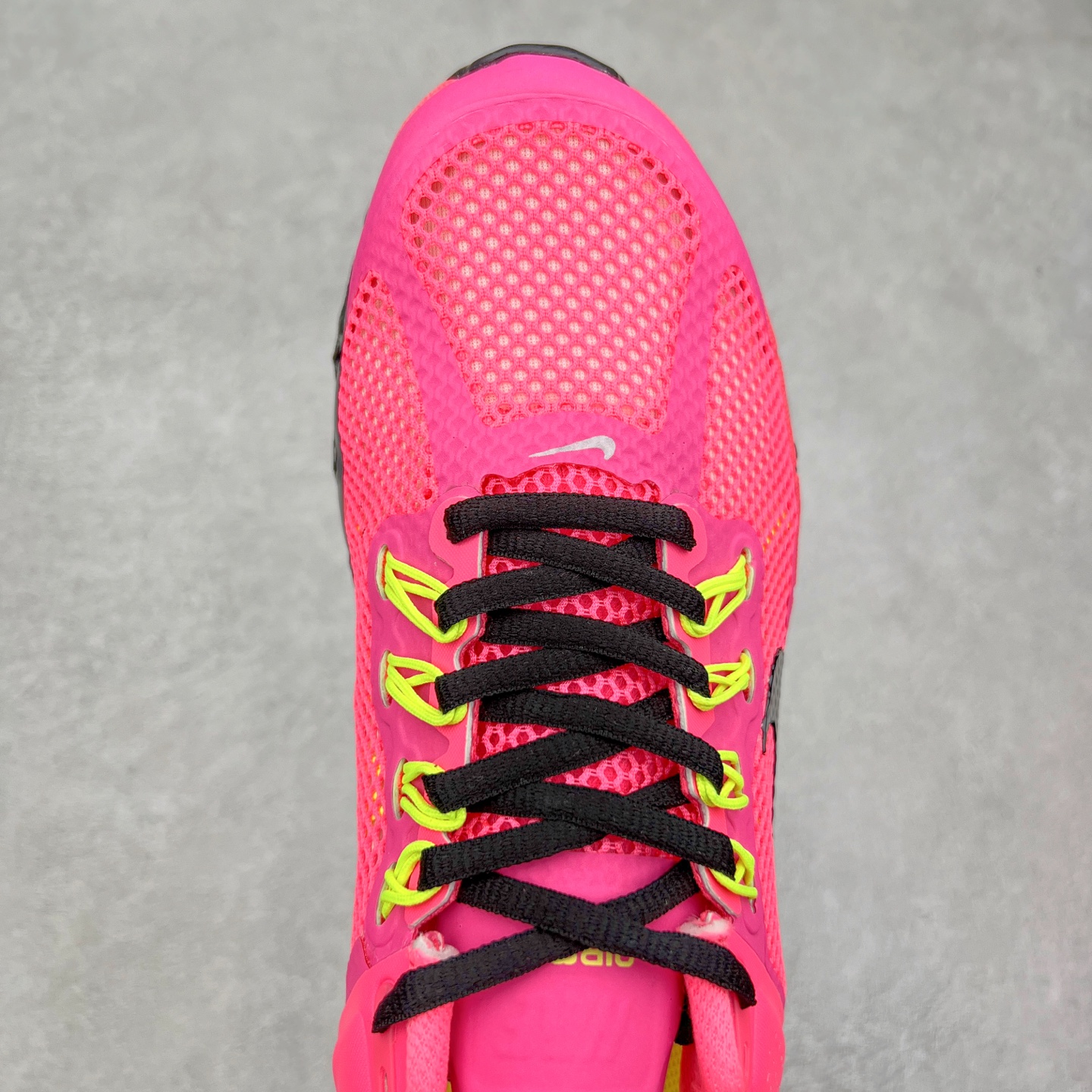 图片[4]-＃纯原 NK Air Max 2013 经典舒适时尚耐磨透气低帮气垫跑步鞋 555753-600 携时尚设计闪亮回归 出众有型 采用网眼布细节和运动风无缝覆面 助你保持清爽感受 塑就焕新造型 经典 Flywire 设计搭配经典全掌型 Max Air 缓震配置 缔造出众舒适感和支撑效果实拍调校N版已经零色差零失真 百分百还原实物色彩所见即所得 不存在货不对板色差等低级问题 选购参考实物拍摄 不混卖不参货 只用心做好货严格选品 承诺混一赔十 尺码：35.5 36 36.5 37.5 38 38.5 39 40 40.5 41 42 42.5 43 44 44.5 45 46 46.5-选品中心