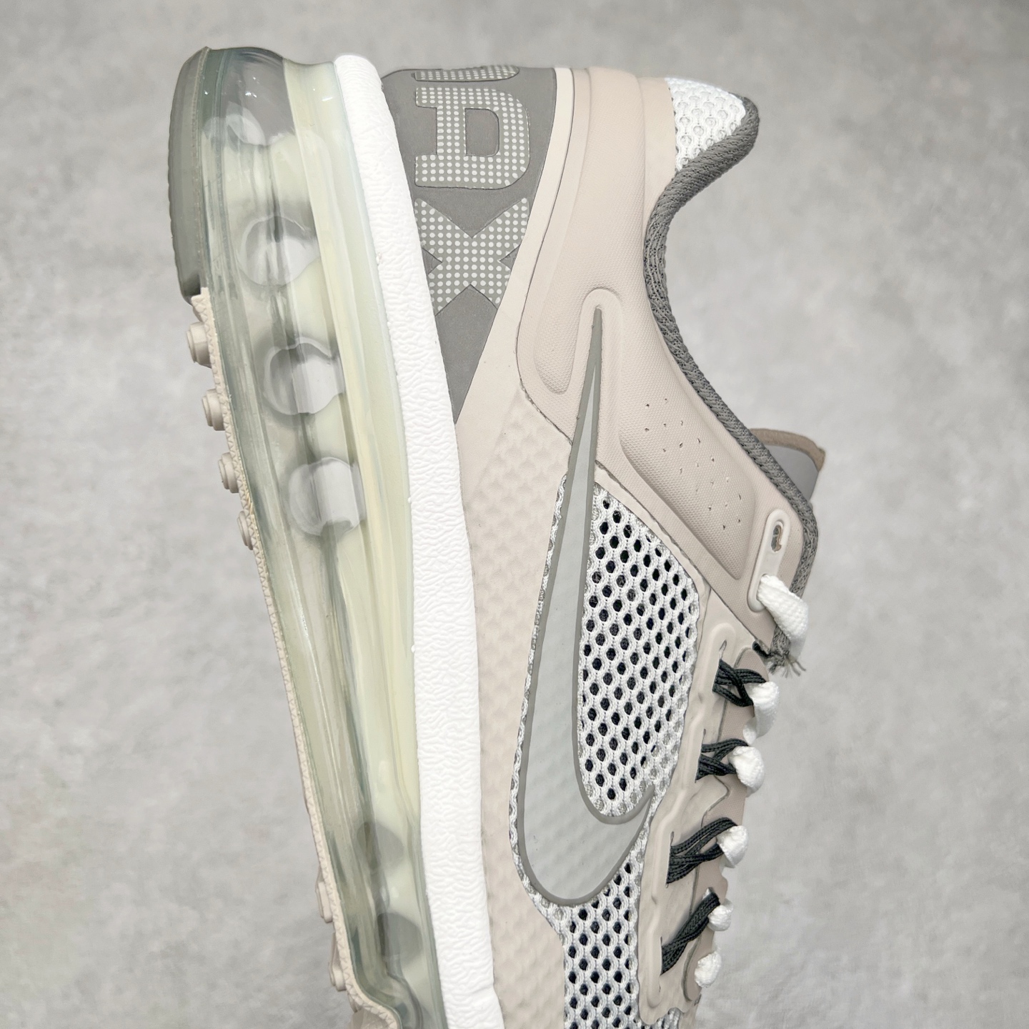 图片[6]-＃纯原 NK Air Max 2013 经典舒适时尚耐磨透气低帮气垫跑步鞋 FZ4140-025 携时尚设计闪亮回归 出众有型 采用网眼布细节和运动风无缝覆面 助你保持清爽感受 塑就焕新造型 经典 Flywire 设计搭配经典全掌型 Max Air 缓震配置 缔造出众舒适感和支撑效果实拍调校N版已经零色差零失真 百分百还原实物色彩所见即所得 不存在货不对板色差等低级问题 选购参考实物拍摄 不混卖不参货 只用心做好货严格选品 承诺混一赔十 尺码：35.5 36 36.5 37.5 38 38.5 39 40 40.5 41 42 42.5 43 44 44.5 45 46 46.5-选品中心