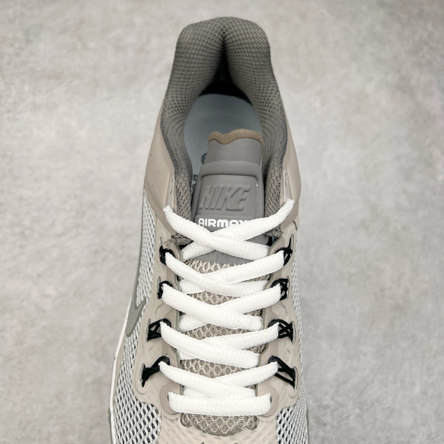 图片[5]-＃纯原 NK Air Max 2013 经典舒适时尚耐磨透气低帮气垫跑步鞋 FZ4140-025 携时尚设计闪亮回归 出众有型 采用网眼布细节和运动风无缝覆面 助你保持清爽感受 塑就焕新造型 经典 Flywire 设计搭配经典全掌型 Max Air 缓震配置 缔造出众舒适感和支撑效果实拍调校N版已经零色差零失真 百分百还原实物色彩所见即所得 不存在货不对板色差等低级问题 选购参考实物拍摄 不混卖不参货 只用心做好货严格选品 承诺混一赔十 尺码：35.5 36 36.5 37.5 38 38.5 39 40 40.5 41 42 42.5 43 44 44.5 45 46 46.5-选品中心