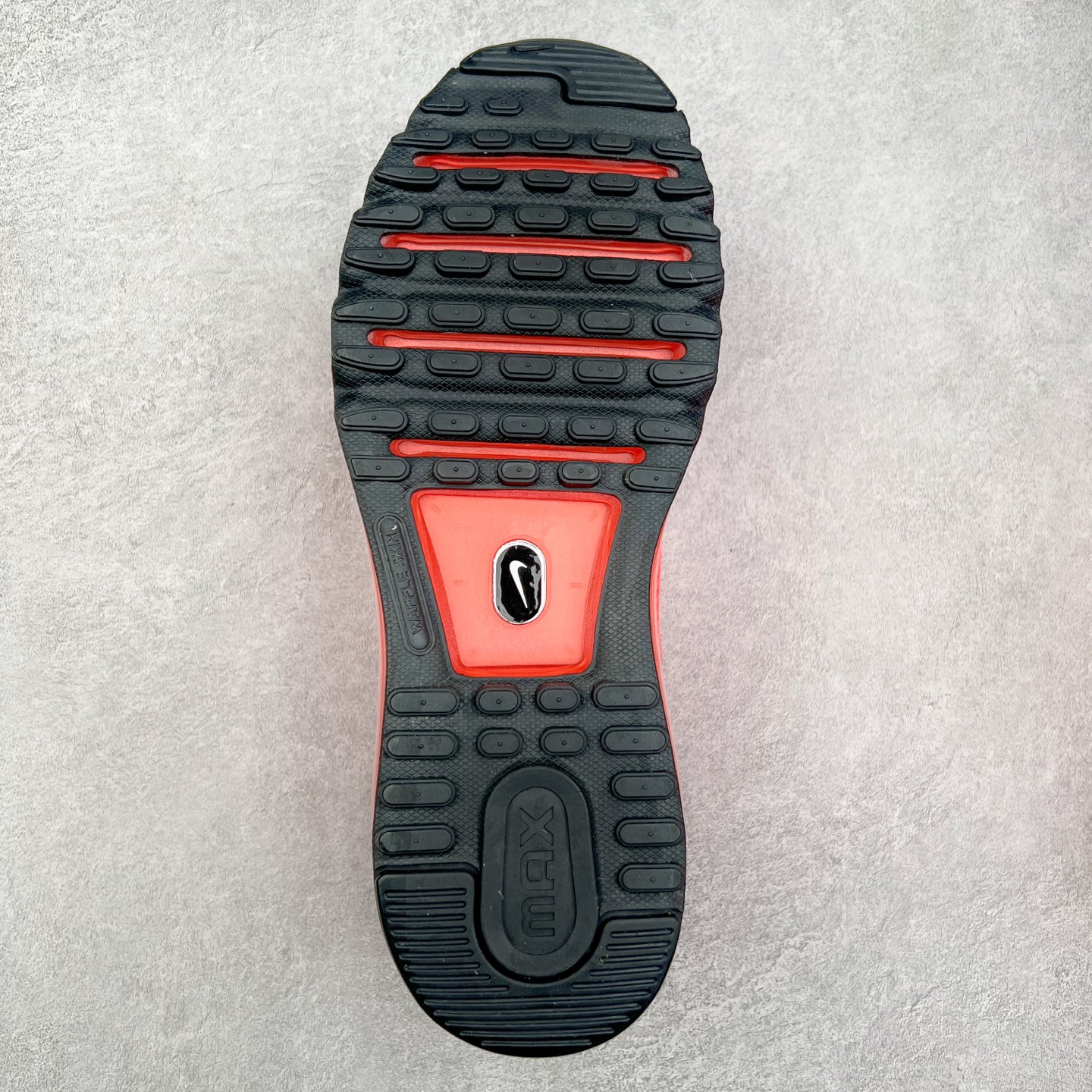 图片[9]-＃纯原 NK Air Max 2013 经典舒适时尚耐磨透气低帮气垫跑步鞋 HF3660-600 携时尚设计闪亮回归 出众有型 采用网眼布细节和运动风无缝覆面 助你保持清爽感受 塑就焕新造型 经典 Flywire 设计搭配经典全掌型 Max Air 缓震配置 缔造出众舒适感和支撑效果实拍调校N版已经零色差零失真 百分百还原实物色彩所见即所得 不存在货不对板色差等低级问题 选购参考实物拍摄 不混卖不参货 只用心做好货严格选品 承诺混一赔十 尺码：35.5 36 36.5 37.5 38 38.5 39 40 40.5 41 42 42.5 43 44 44.5 45 46 46.5-选品中心