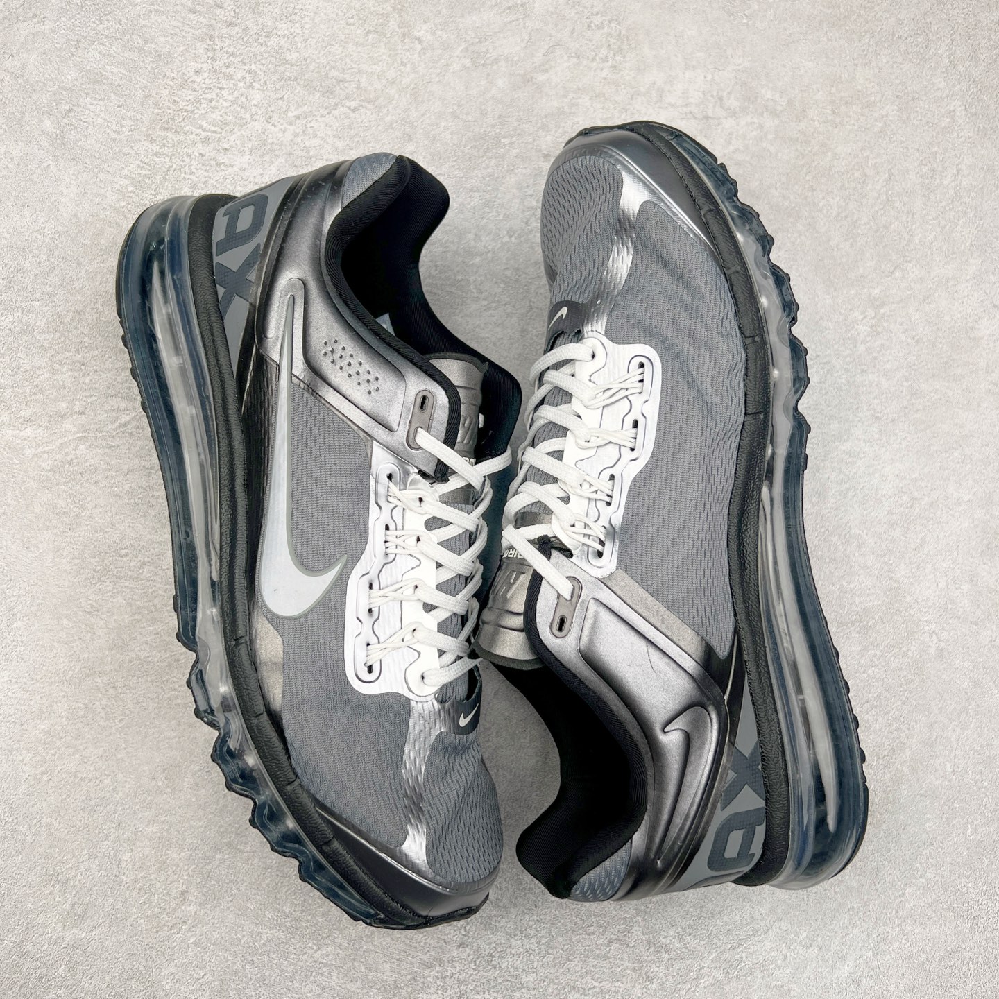 图片[3]-＃纯原 NK Air Max 2013 经典舒适时尚耐磨透气低帮气垫跑步鞋 HQ3481-099 携时尚设计闪亮回归 出众有型 采用网眼布细节和运动风无缝覆面 助你保持清爽感受 塑就焕新造型 经典 Flywire 设计搭配经典全掌型 Max Air 缓震配置 缔造出众舒适感和支撑效果实拍调校N版已经零色差零失真 百分百还原实物色彩所见即所得 不存在货不对板色差等低级问题 选购参考实物拍摄 不混卖不参货 只用心做好货严格选品 承诺混一赔十 尺码：35.5 36 36.5 37.5 38 38.5 39 40 40.5 41 42 42.5 43 44 44.5 45 46 46.5-选品中心