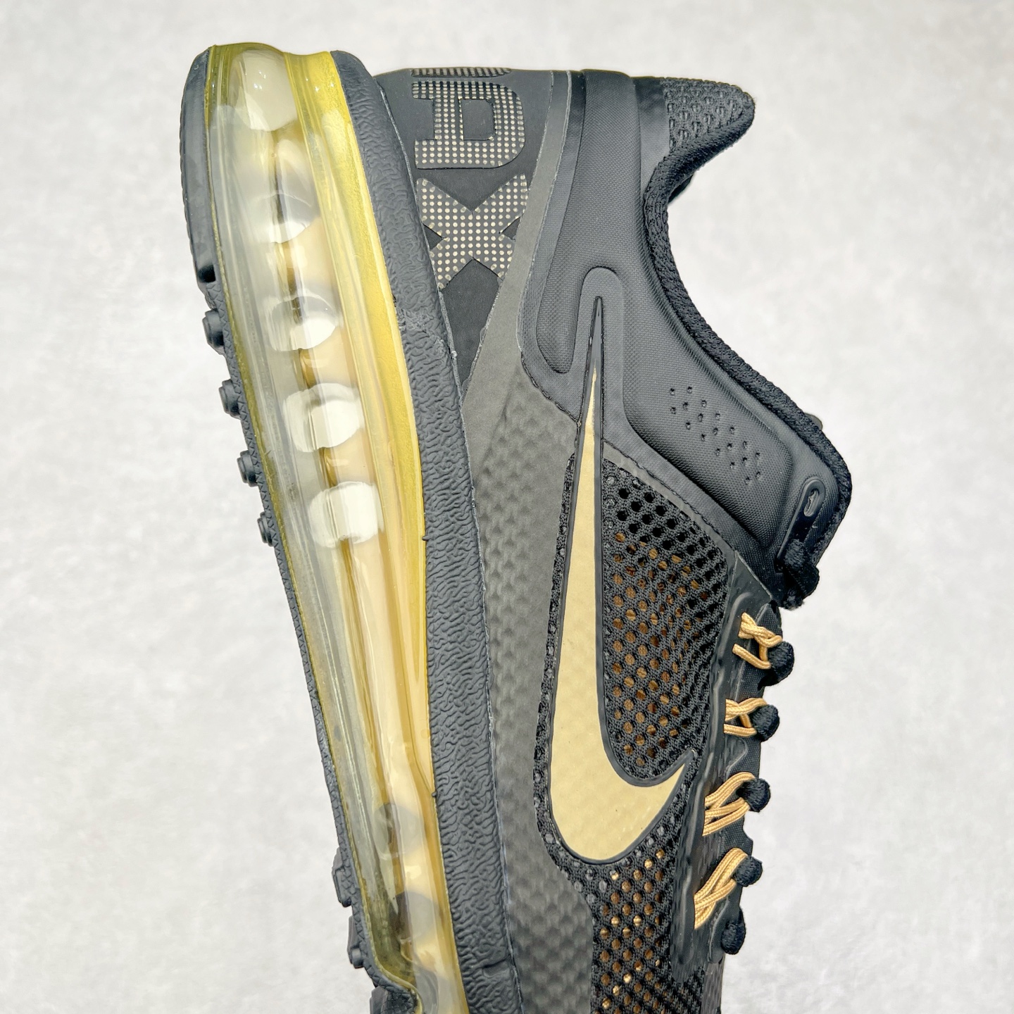 图片[6]-＃纯原 NK Air Max 2013 经典舒适时尚耐磨透气低帮气垫跑步鞋 HQ1927-001 携时尚设计闪亮回归 出众有型 采用网眼布细节和运动风无缝覆面 助你保持清爽感受 塑就焕新造型 经典 Flywire 设计搭配经典全掌型 Max Air 缓震配置 缔造出众舒适感和支撑效果实拍调校N版已经零色差零失真 百分百还原实物色彩所见即所得 不存在货不对板色差等低级问题 选购参考实物拍摄 不混卖不参货 只用心做好货严格选品 承诺混一赔十 尺码：35.5 36 36.5 37.5 38 38.5 39 40 40.5 41 42 42.5 43 44 44.5 45 46 46.5-选品中心