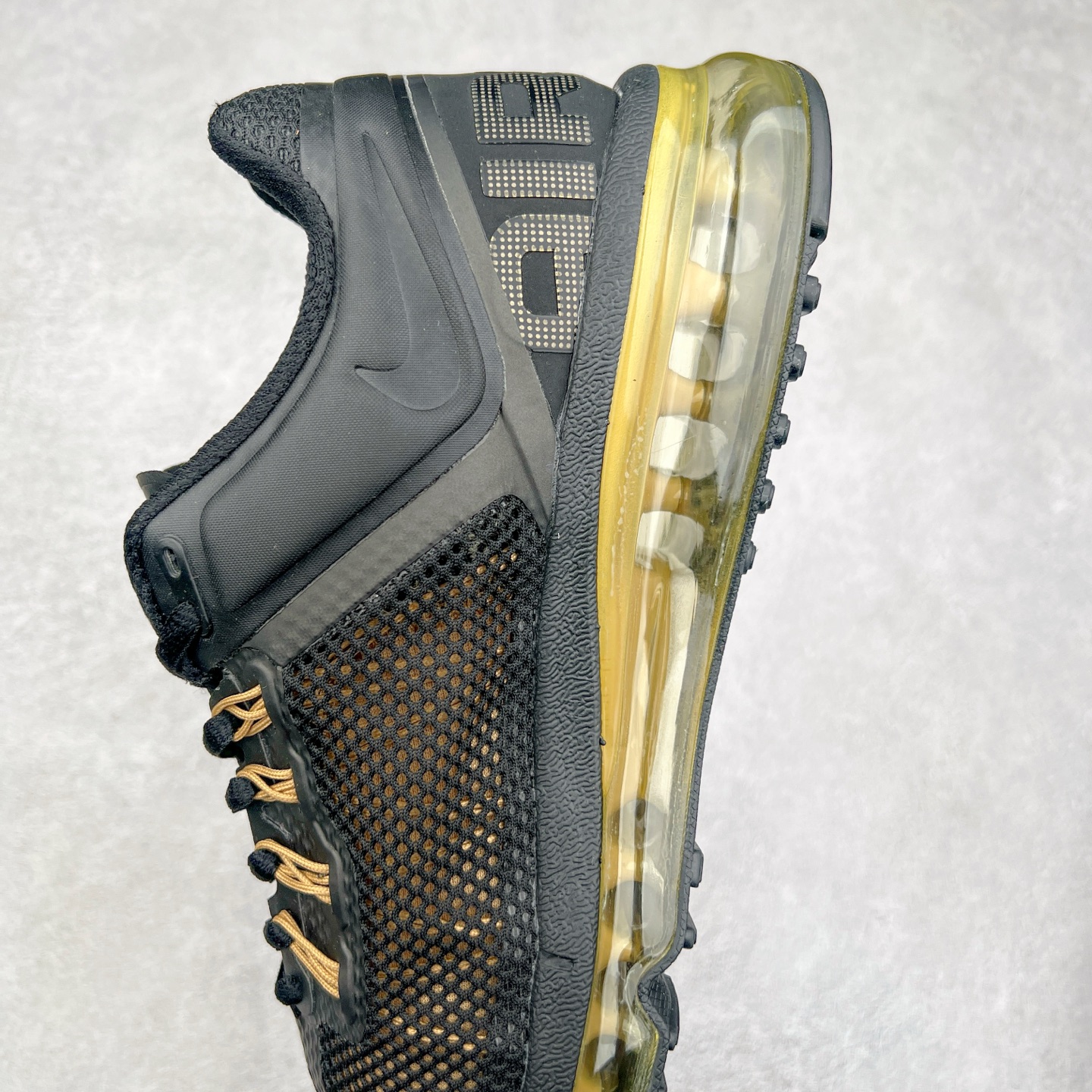 图片[7]-＃纯原 NK Air Max 2013 经典舒适时尚耐磨透气低帮气垫跑步鞋 HQ1927-001 携时尚设计闪亮回归 出众有型 采用网眼布细节和运动风无缝覆面 助你保持清爽感受 塑就焕新造型 经典 Flywire 设计搭配经典全掌型 Max Air 缓震配置 缔造出众舒适感和支撑效果实拍调校N版已经零色差零失真 百分百还原实物色彩所见即所得 不存在货不对板色差等低级问题 选购参考实物拍摄 不混卖不参货 只用心做好货严格选品 承诺混一赔十 尺码：35.5 36 36.5 37.5 38 38.5 39 40 40.5 41 42 42.5 43 44 44.5 45 46 46.5-选品中心