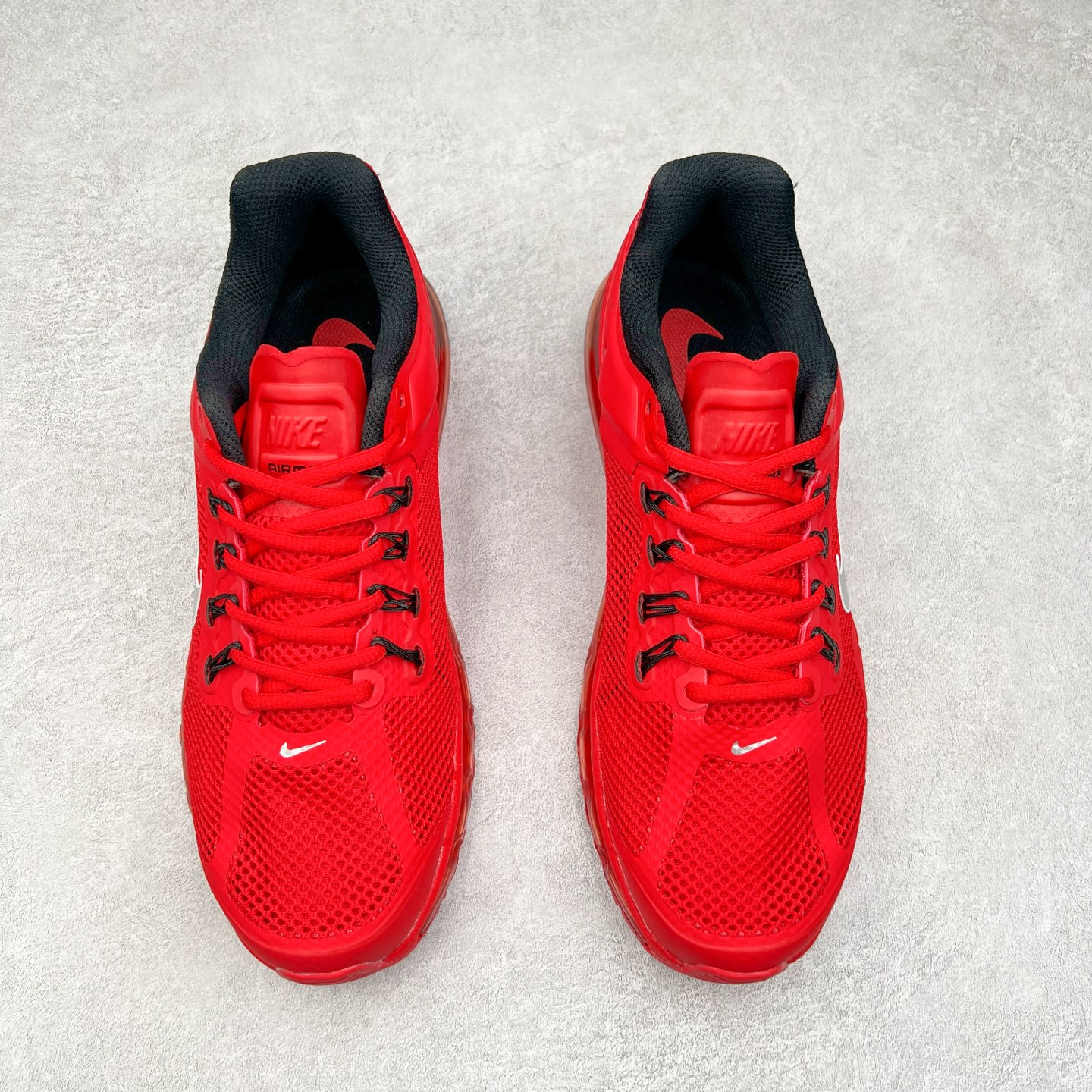 图片[2]-＃纯原 NK Air Max 2013 经典舒适时尚耐磨透气低帮气垫跑步鞋 554886-600 携时尚设计闪亮回归 出众有型 采用网眼布细节和运动风无缝覆面 助你保持清爽感受 塑就焕新造型 经典 Flywire 设计搭配经典全掌型 Max Air 缓震配置 缔造出众舒适感和支撑效果实拍调校N版已经零色差零失真 百分百还原实物色彩所见即所得 不存在货不对板色差等低级问题 选购参考实物拍摄 不混卖不参货 只用心做好货严格选品 承诺混一赔十 尺码：35.5 36 36.5 37.5 38 38.5 39 40 40.5 41 42 42.5 43 44 44.5 45 46 46.5-选品中心