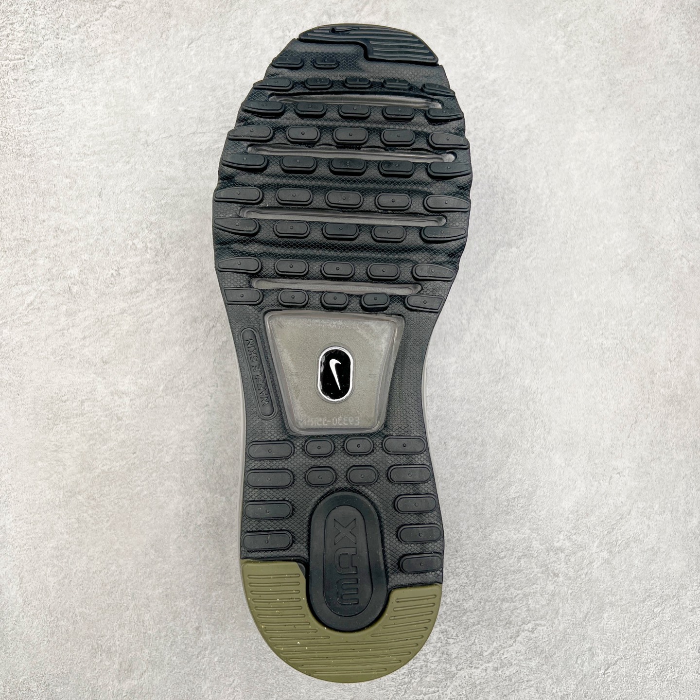 图片[9]-＃纯原 NK Air Max 2013 经典舒适时尚耐磨透气低帮气垫跑步鞋 FZ3156-222 携时尚设计闪亮回归 出众有型 采用网眼布细节和运动风无缝覆面 助你保持清爽感受 塑就焕新造型 经典 Flywire 设计搭配经典全掌型 Max Air 缓震配置 缔造出众舒适感和支撑效果实拍调校N版已经零色差零失真 百分百还原实物色彩所见即所得 不存在货不对板色差等低级问题 选购参考实物拍摄 不混卖不参货 只用心做好货严格选品 承诺混一赔十 尺码：35.5 36 36.5 37.5 38 38.5 39 40 40.5 41 42 42.5 43 44 44.5 45 46 46.5-选品中心