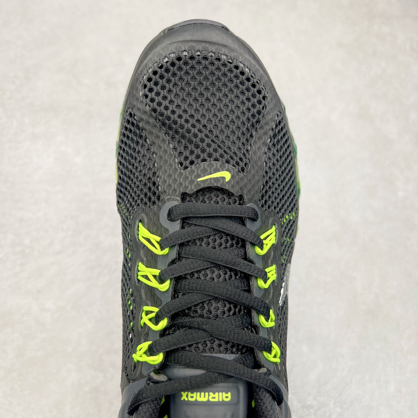 图片[4]-＃纯原 NK Air Max 2013 经典舒适时尚耐磨透气低帮气垫跑步鞋 555426-003 携时尚设计闪亮回归 出众有型 采用网眼布细节和运动风无缝覆面 助你保持清爽感受 塑就焕新造型 经典 Flywire 设计搭配经典全掌型 Max Air 缓震配置 缔造出众舒适感和支撑效果实拍调校N版已经零色差零失真 百分百还原实物色彩所见即所得 不存在货不对板色差等低级问题 选购参考实物拍摄 不混卖不参货 只用心做好货严格选品 承诺混一赔十 尺码：35.5 36 36.5 37.5 38 38.5 39 40 40.5 41 42 42.5 43 44 44.5 45 46 46.5-选品中心