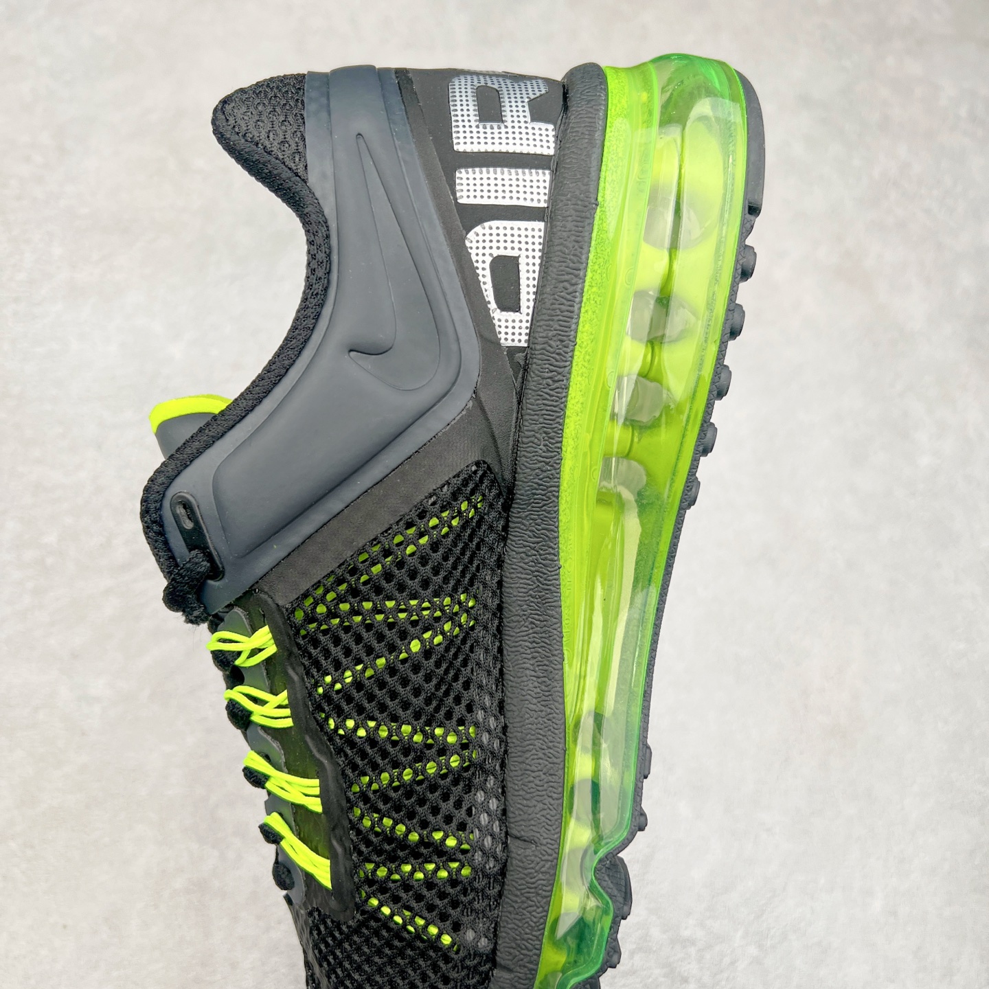 图片[7]-＃纯原 NK Air Max 2013 经典舒适时尚耐磨透气低帮气垫跑步鞋 555426-003 携时尚设计闪亮回归 出众有型 采用网眼布细节和运动风无缝覆面 助你保持清爽感受 塑就焕新造型 经典 Flywire 设计搭配经典全掌型 Max Air 缓震配置 缔造出众舒适感和支撑效果实拍调校N版已经零色差零失真 百分百还原实物色彩所见即所得 不存在货不对板色差等低级问题 选购参考实物拍摄 不混卖不参货 只用心做好货严格选品 承诺混一赔十 尺码：35.5 36 36.5 37.5 38 38.5 39 40 40.5 41 42 42.5 43 44 44.5 45 46 46.5-选品中心