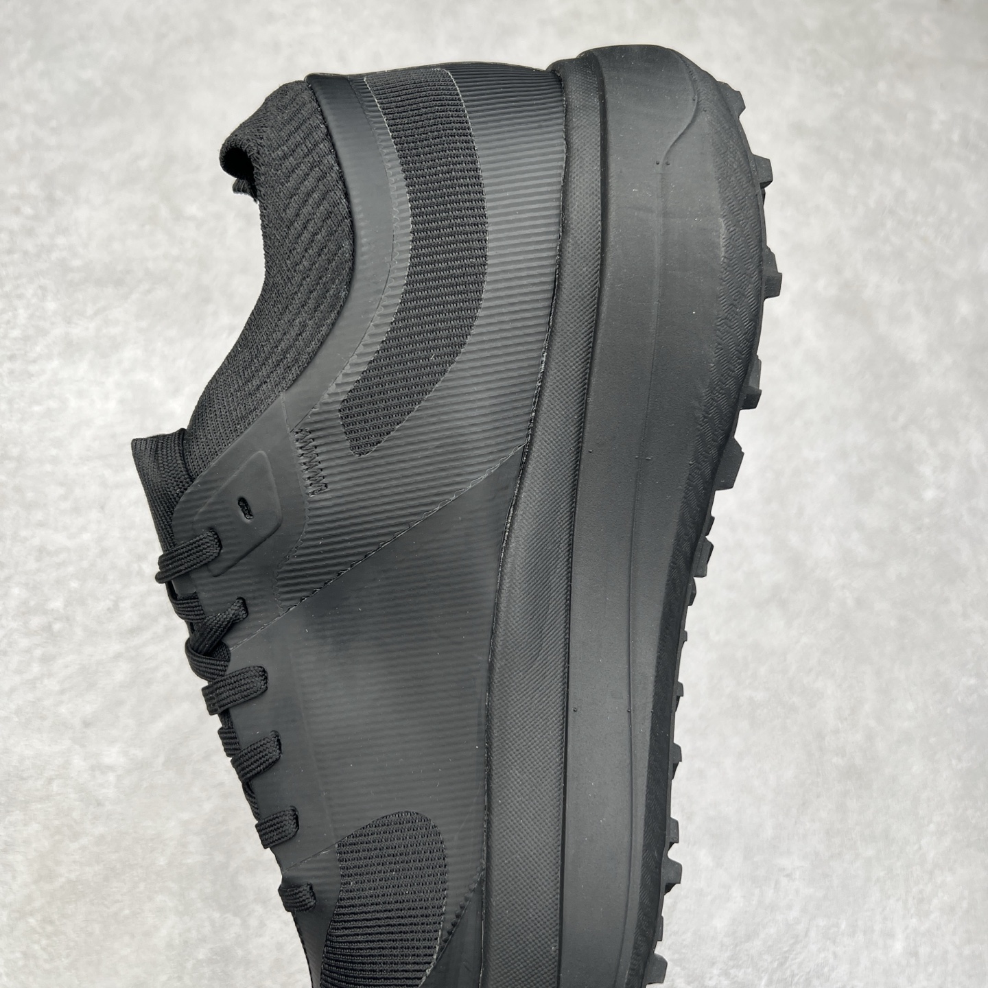 图片[7]-＃HP Arcteryx SYLAN 始祖鸟户外防水透气低帮徒步登山鞋 Arcteryx中文名始祖鸟 加拿大户外服饰品牌 1989年创立于加拿大温哥华 始祖鸟来自加拿大海岸山脉 植根高山的专业户外品牌 始终秉承对精湛设计和工艺孜孜以求的准则 从1989年创立至今 Arcteryx始终不断在产品设计与做工上不惜工本 以满足始祖鸟的标准 品质、设计以及精简的理念造就了其良好的性能 并能满足严苛环境下的使用需求 尺码：39 40 41 42 43 44 45-选品中心