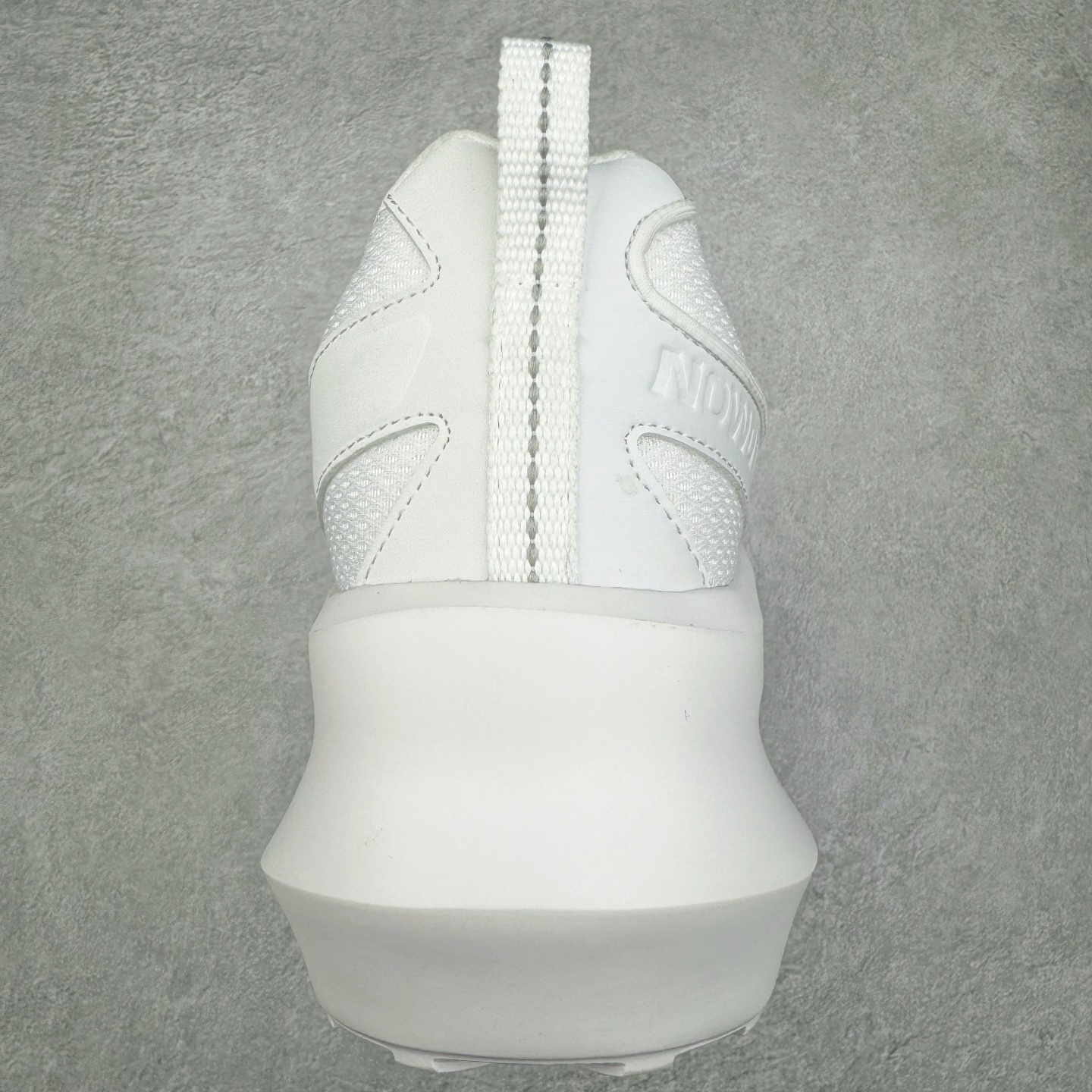 图片[8]-Comme des Garçons x SALOMON SR811 Leather Platform CDG联名萨洛蒙防滑耐磨低帮运动休闲鞋老爹鞋 纯原外贸平台特供订单 全套原纸板楦头开发 原厂特供网布配套加持 确保原汁原味 完美呈现版型 原档数据独家私模大底 原装Ortholite轻量化鞋垫 中底布带钢印编号 原厂TPU锁扣 进口港宝加持 后跟自然饱满 还原公司包裹性 穿着者可以轻松驾驭户外与通勤下的任何运动生活场景 无缝鞋身户外随意纵横 颜值与脚感兼备 出街通勤 绝对非常吸睛 你值得拥有 尺码：36 36.5 37.5 38 38.5 39 40-选品中心