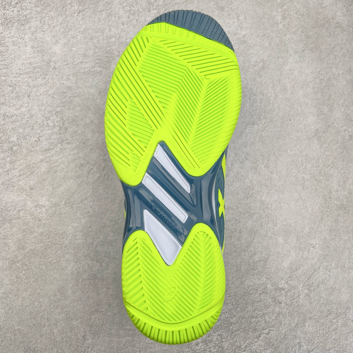 图片[9]-Asics Solution Speed FF 2 亚瑟士轻量速度型网球鞋 DYNAWRAP 技术可提升稳定性 FLYTEFOAM 科技打造轻量缓冲组件 FLYTEFOAM Propel 技术鞋垫可提升吸震与回弹效果 TWISSTRUS 技术可提升速度与变向奔跑动作ASICSGRIP 科技可提升在球场上的抓地力 后足 GEL 缓冲科技可提供出色的避震效果AHAR 橡胶可提升耐用性 尺码：35 36 36.5 37 38 38.5 39 40 40.5 41 42 42.5 43 44 45-选品中心