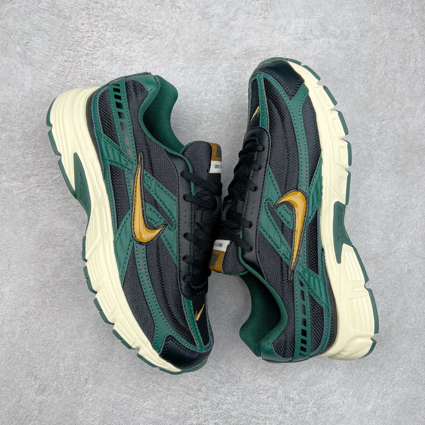 图片[3]-NK Initiator 创始者系列复古老爹鞋运动舒适复古网布合成革减震防滑耐磨低帮休闲跑步鞋 HQ3611-010 Ins爆火全新韩系古着风 回味经典 采用透气网眼鞋面和支撑覆盖层 自然运动设计的Phlyon中底用于缓冲 BRS 1000碳橡胶外底具有轻质柔韧性 牵引力和耐用性 实拍调校N版已经零色差零失真 百分百还原实物色彩所见即所得 不存在货不对板色差等低级问题 选购参考实物拍摄 不混卖不参货 只用心做好货严格选品 承诺混一赔十 尺码：36 36.5 37.5 38 38.5 39 40 40.5 41 42 42.5 43 44 44.5 45-选品中心