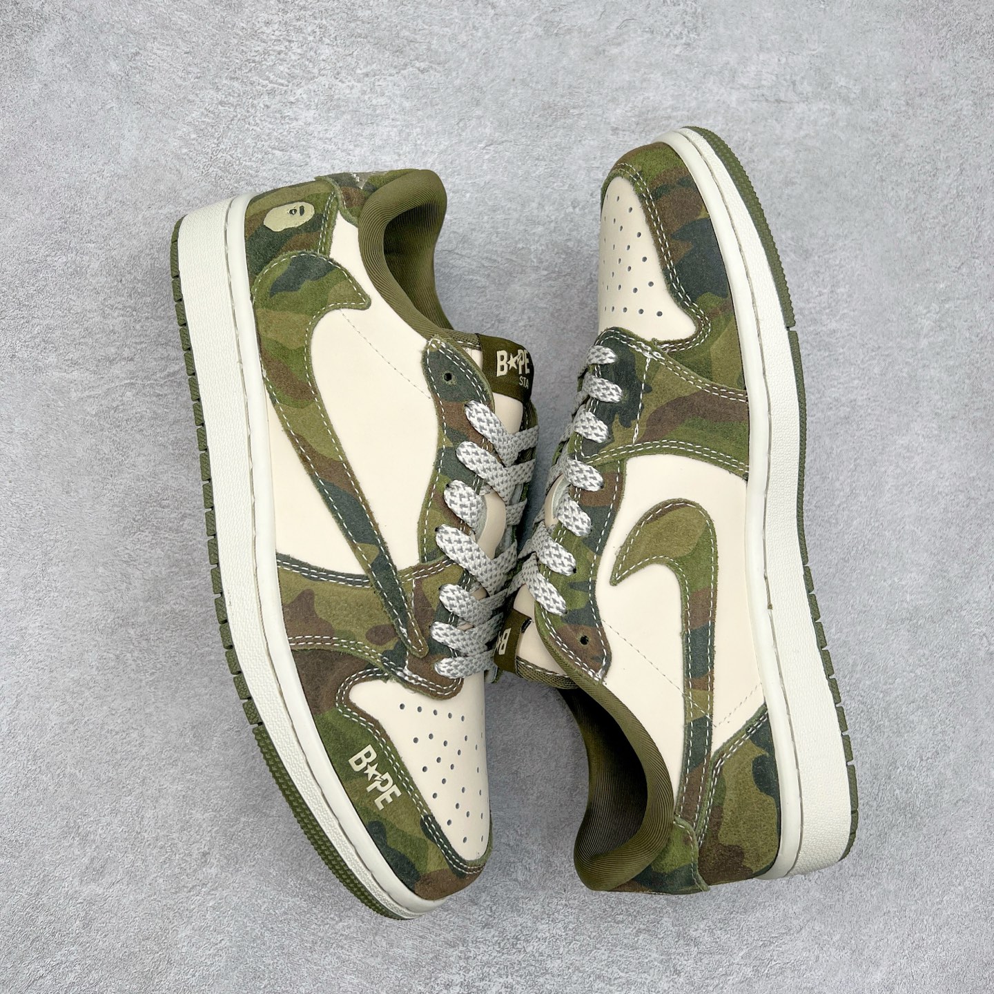 图片[3]-TS x Air Jordan AJ1 Low 倒钩低帮联名定制配色 CH6336-014 原厂内置气垫魔块 A模大底 头层小牛皮 鞋舌AJ原厂专用牛津布+AJ专用反口珍珠布+原厂无杂质高弹内里海棉+特殊封边弹力鞋带 实拍调校N版已经零色差零失真 百分百还原实物色彩所见即所得 不存在货不对板色差等低级问题 选购参考实物拍摄 不混卖不参货 只用心做好货严格选品 承诺混一赔十 尺码：36 36.5 37.5 38 38.5 39 40 40.5 41 42 42.5 43 44 44.5 45-选品中心