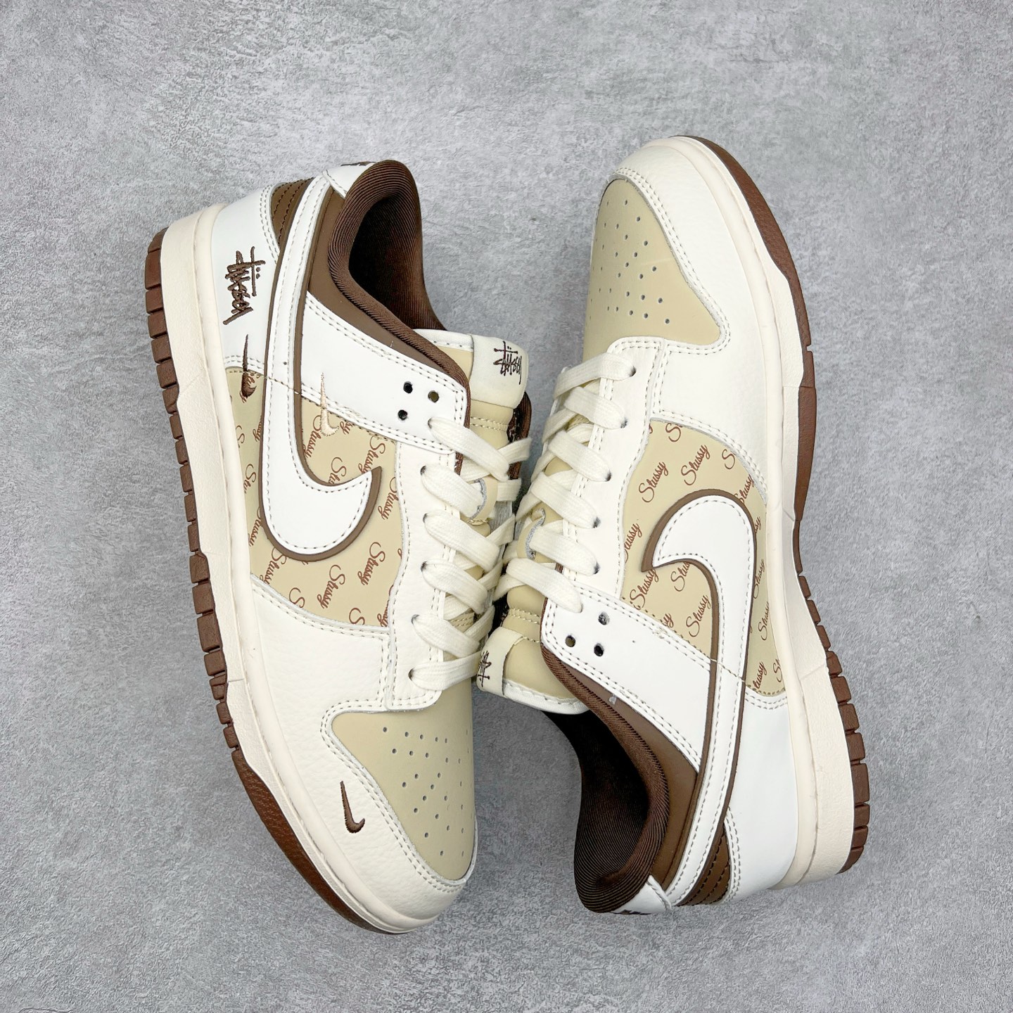 图片[3]-NK Dunk Low 定制配色 SJ1089-001 大厂出品 极力推荐 原装头层材料 独家版型蒸餾加工帶來的是更好的视觉和脚感体验大厂纯原品质出货 清洁度 电绣工艺 皮料切割干净无任何毛边 细节完美 实拍调校N版已经零色差零失真 百分百还原实物色彩所见即所得 不存在货不对板色差等低级问题 选购参考实物拍摄 不混卖不参货 只用心做好货严格选品 承诺混一赔十 尺码：36 36.5 37.5 38 38.5 39 40 40.5 41 42 42.5 43 44 44.5 45-选品中心