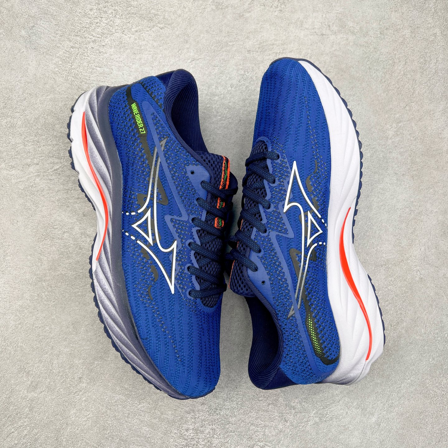 图片[3]-Mizuno Wave Rider 27 美津浓复古厚底织物合成革防滑耐磨透气低帮休闲跑步鞋 美津浓（Mizuno）是日本美津浓株式会社于1906年创立的运动品牌，经过一个多世纪的不断努力现已成为世界著名的运动器具、服装和鞋类生产商。美津浓力求服务于各类运动项目，并竭力使运动生活更加愉快和振奋。产品种类齐全，覆盖几乎全部主要运动项目，达到30万多个品类。尺码：36 36.5 37.5 38 38.5 39 40 40.5 41 42 42.5 43 44 44.5 45-选品中心