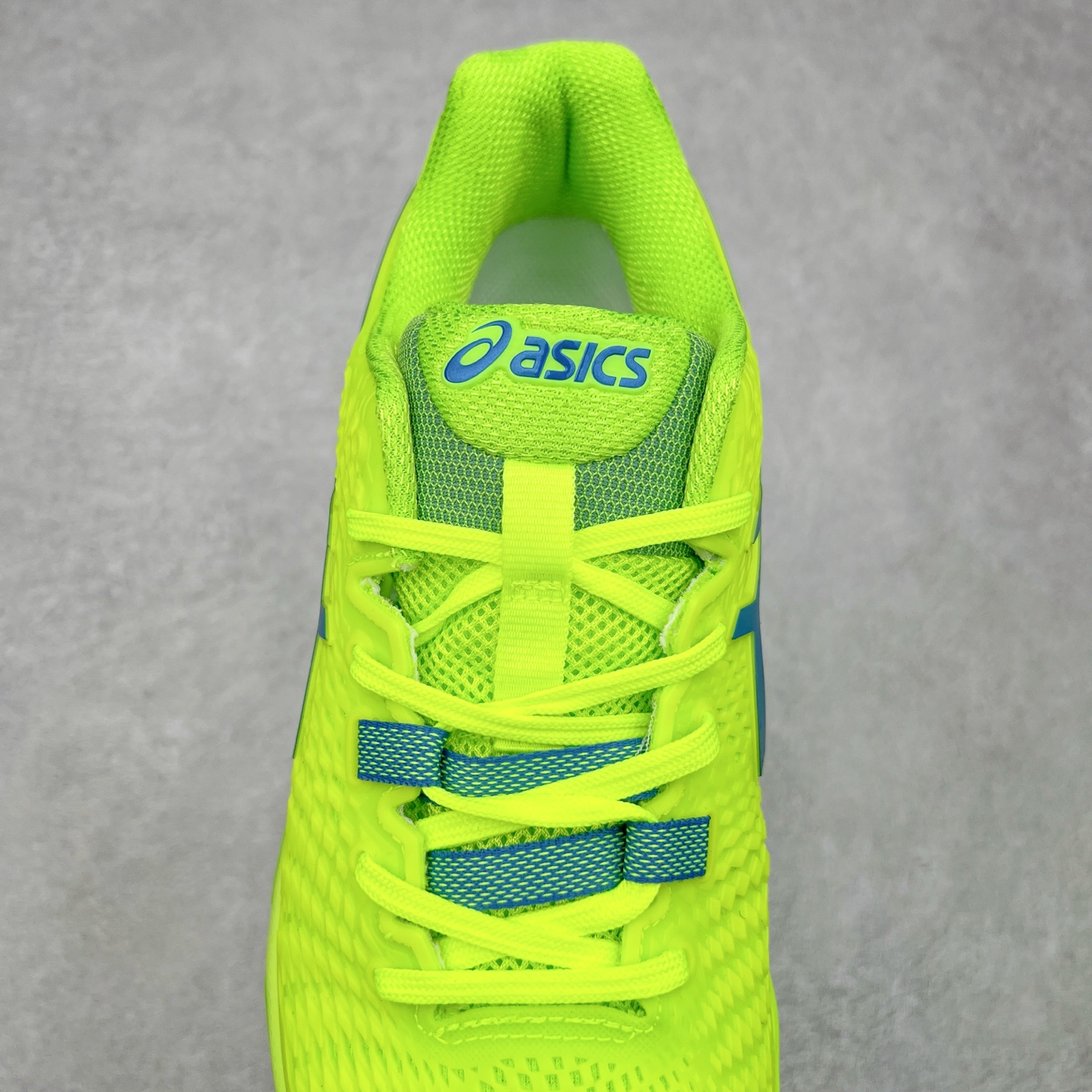 图片[5]-Asics Gel-Resolution 9 亚瑟士防滑耐磨透气 低帮网球鞋 Gel Resolution 9 是一款为快速进攻型球员设计的网球鞋，它有以下特点：鞋底没有刚性的鞋骨，让脚底感受到更多缓冲，舒适度极高。鞋内提供出色的支撑力和梦幻般的舒适感，让你在场上自信满满。鞋底采用 DynaWall 技术，增强了抓地力和反弹力，让你在移动中更灵活。尺码：36 36.5 37 38 38.5 39 40 40.5 41 42 42.5 43 44 45-选品中心