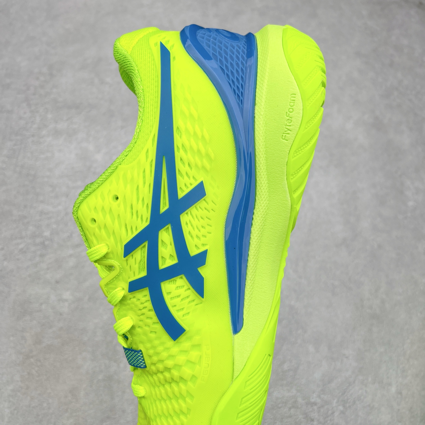 图片[7]-Asics Gel-Resolution 9 亚瑟士防滑耐磨透气 低帮网球鞋 Gel Resolution 9 是一款为快速进攻型球员设计的网球鞋，它有以下特点：鞋底没有刚性的鞋骨，让脚底感受到更多缓冲，舒适度极高。鞋内提供出色的支撑力和梦幻般的舒适感，让你在场上自信满满。鞋底采用 DynaWall 技术，增强了抓地力和反弹力，让你在移动中更灵活。尺码：36 36.5 37 38 38.5 39 40 40.5 41 42 42.5 43 44 45-选品中心