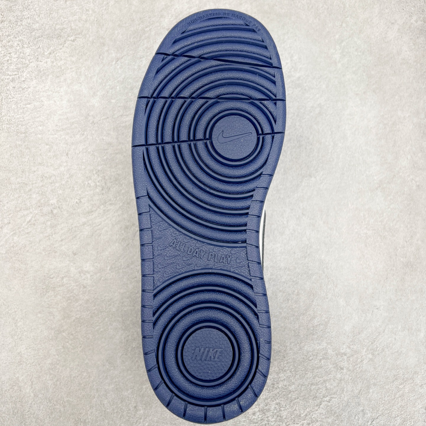 图片[9]-NK Court Borough Low CB2 小空军低帮百搭透气休闲运动板鞋 HF0742-161 口碑实力大厂出品 出货即市场巅峰 全套原纸板楦头开发 原汁原味 完美呈现版型 原数据独家私模大底 超高清洁度 极限压缩成本 超级跑量款式 经典耐用的设计 兼顾舒适脚感和出众风范 演绎匠心之作 结构性的支撑贴合感结合复古篮球设计 塑就场外全明星风范 尺码：35.5 36 36.5 37.5 38 38.5 39 40 40.5 41 42 42.5 43 44 44.5 45 46 47.5-选品中心