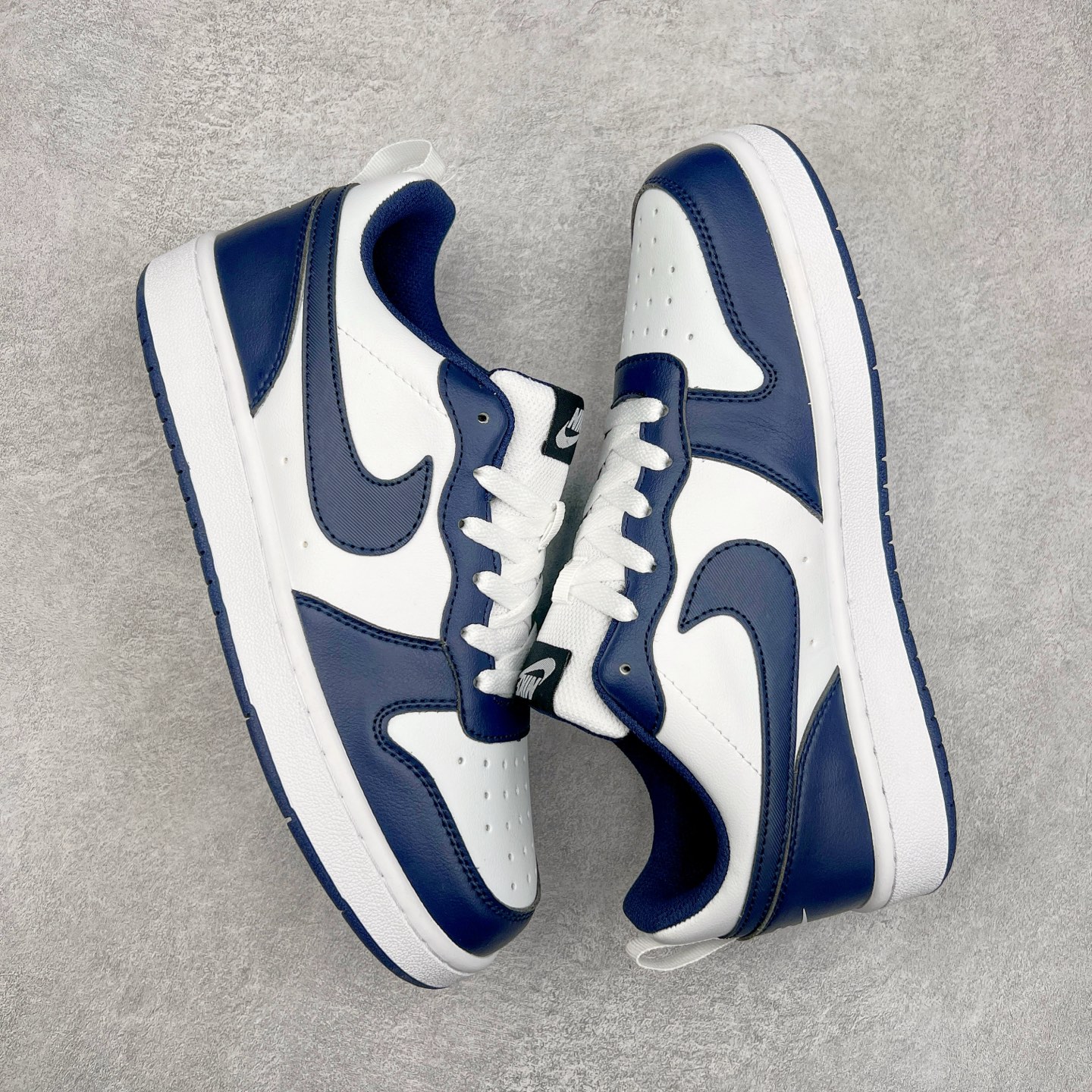 图片[3]-NK Court Borough Low CB2 小空军低帮百搭透气休闲运动板鞋 HF0742-161 口碑实力大厂出品 出货即市场巅峰 全套原纸板楦头开发 原汁原味 完美呈现版型 原数据独家私模大底 超高清洁度 极限压缩成本 超级跑量款式 经典耐用的设计 兼顾舒适脚感和出众风范 演绎匠心之作 结构性的支撑贴合感结合复古篮球设计 塑就场外全明星风范 尺码：35.5 36 36.5 37.5 38 38.5 39 40 40.5 41 42 42.5 43 44 44.5 45 46 47.5-选品中心