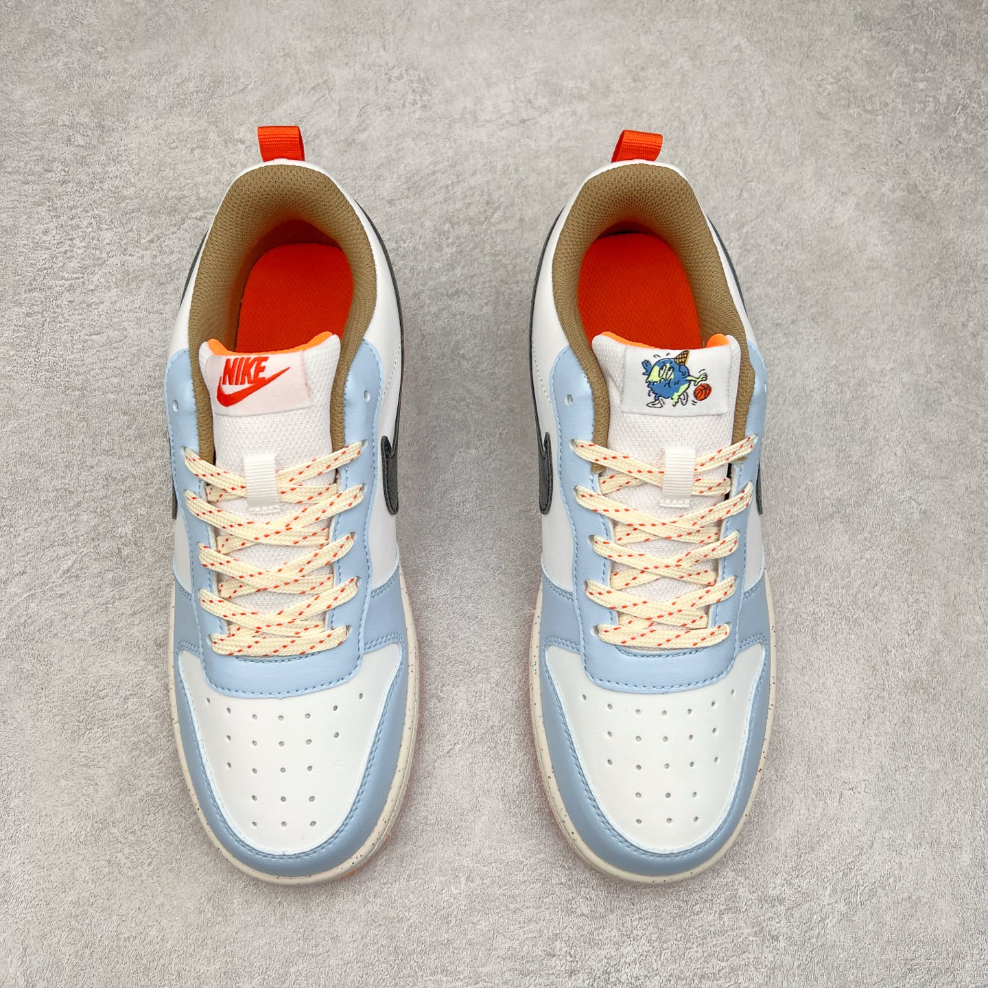 图片[2]-NK Court Borough Low CB2 小空军低帮百搭透气休闲运动板鞋 HF0742-161 口碑实力大厂出品 出货即市场巅峰 全套原纸板楦头开发 原汁原味 完美呈现版型 原数据独家私模大底 超高清洁度 极限压缩成本 超级跑量款式 经典耐用的设计 兼顾舒适脚感和出众风范 演绎匠心之作 结构性的支撑贴合感结合复古篮球设计 塑就场外全明星风范 尺码：35.5 36 36.5 37.5 38 38.5 39 40 40.5 41 42 42.5 43 44 44.5 45 46 47.5-选品中心