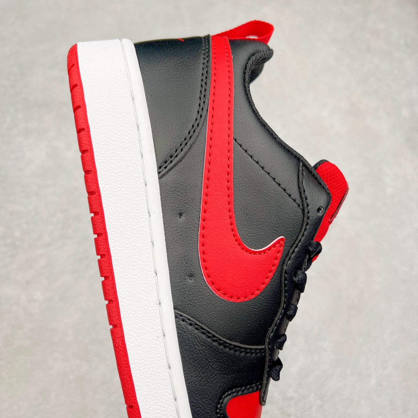 图片[6]-NK Court Borough Low CB2 小空军低帮百搭透气休闲运动板鞋 HF0742-161 口碑实力大厂出品 出货即市场巅峰 全套原纸板楦头开发 原汁原味 完美呈现版型 原数据独家私模大底 超高清洁度 极限压缩成本 超级跑量款式 经典耐用的设计 兼顾舒适脚感和出众风范 演绎匠心之作 结构性的支撑贴合感结合复古篮球设计 塑就场外全明星风范 尺码：35.5 36 36.5 37.5 38 38.5 39 40 40.5 41 42 42.5 43 44 44.5 45 46 47.5-选品中心