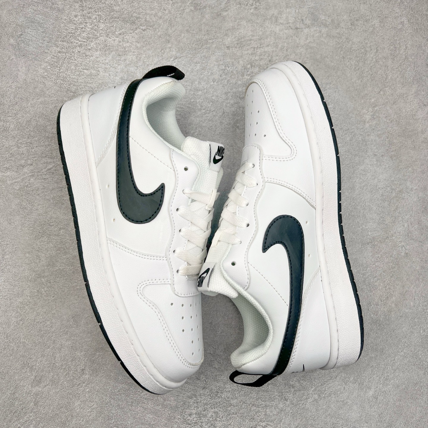 图片[3]-NK Court Borough Low CB2 小空军低帮百搭透气休闲运动板鞋 HF0742-161 口碑实力大厂出品 出货即市场巅峰 全套原纸板楦头开发 原汁原味 完美呈现版型 原数据独家私模大底 超高清洁度 极限压缩成本 超级跑量款式 经典耐用的设计 兼顾舒适脚感和出众风范 演绎匠心之作 结构性的支撑贴合感结合复古篮球设计 塑就场外全明星风范 尺码：35.5 36 36.5 37.5 38 38.5 39 40 40.5 41 42 42.5 43 44 44.5 45 46 47.5-选品中心