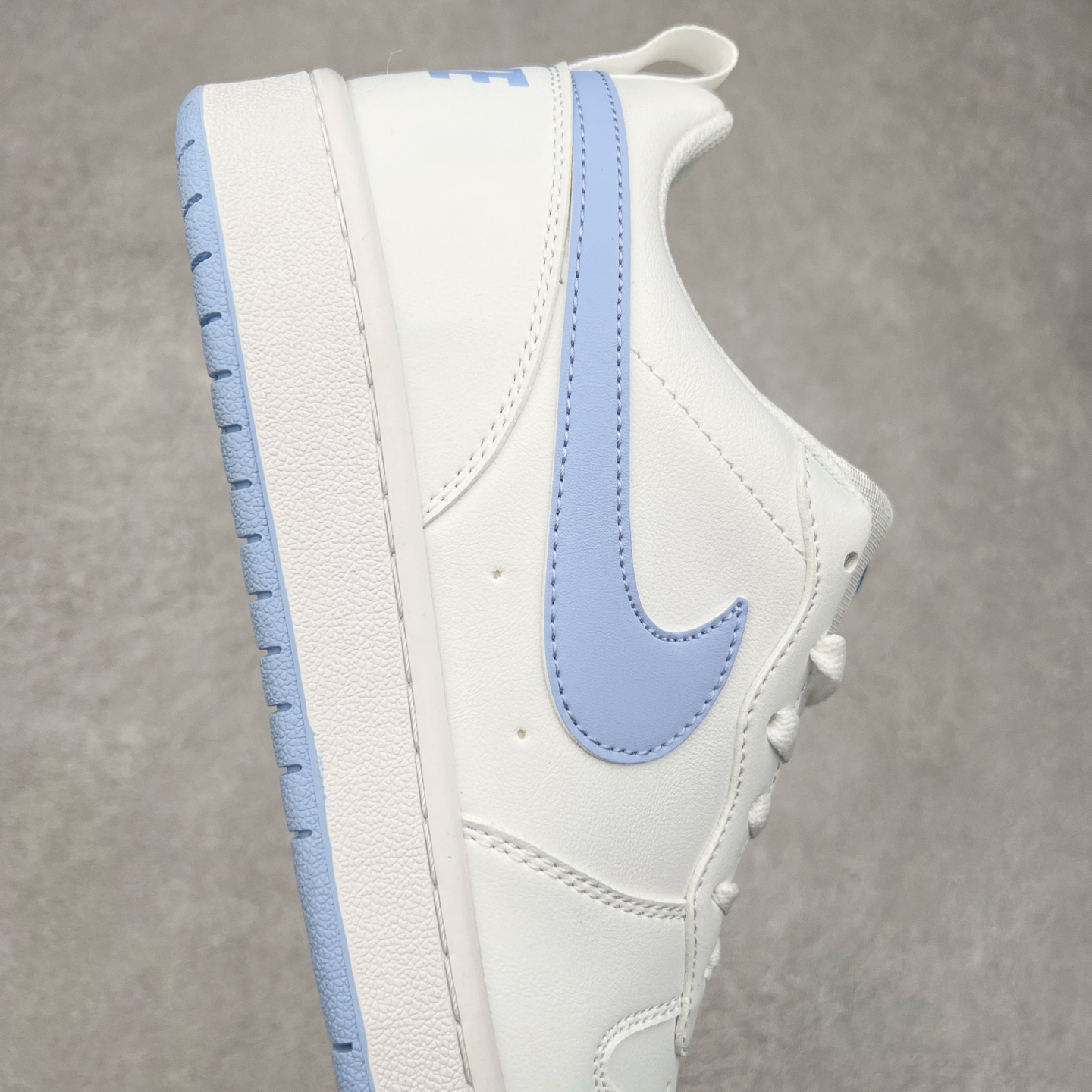 图片[6]-NK Court Borough Low CB2 小空军低帮百搭透气休闲运动板鞋 HF0742-161 口碑实力大厂出品 出货即市场巅峰 全套原纸板楦头开发 原汁原味 完美呈现版型 原数据独家私模大底 超高清洁度 极限压缩成本 超级跑量款式 经典耐用的设计 兼顾舒适脚感和出众风范 演绎匠心之作 结构性的支撑贴合感结合复古篮球设计 塑就场外全明星风范 尺码：35.5 36 36.5 37.5 38 38.5 39 40 40.5 41 42 42.5 43 44 44.5 45 46 47.5-选品中心