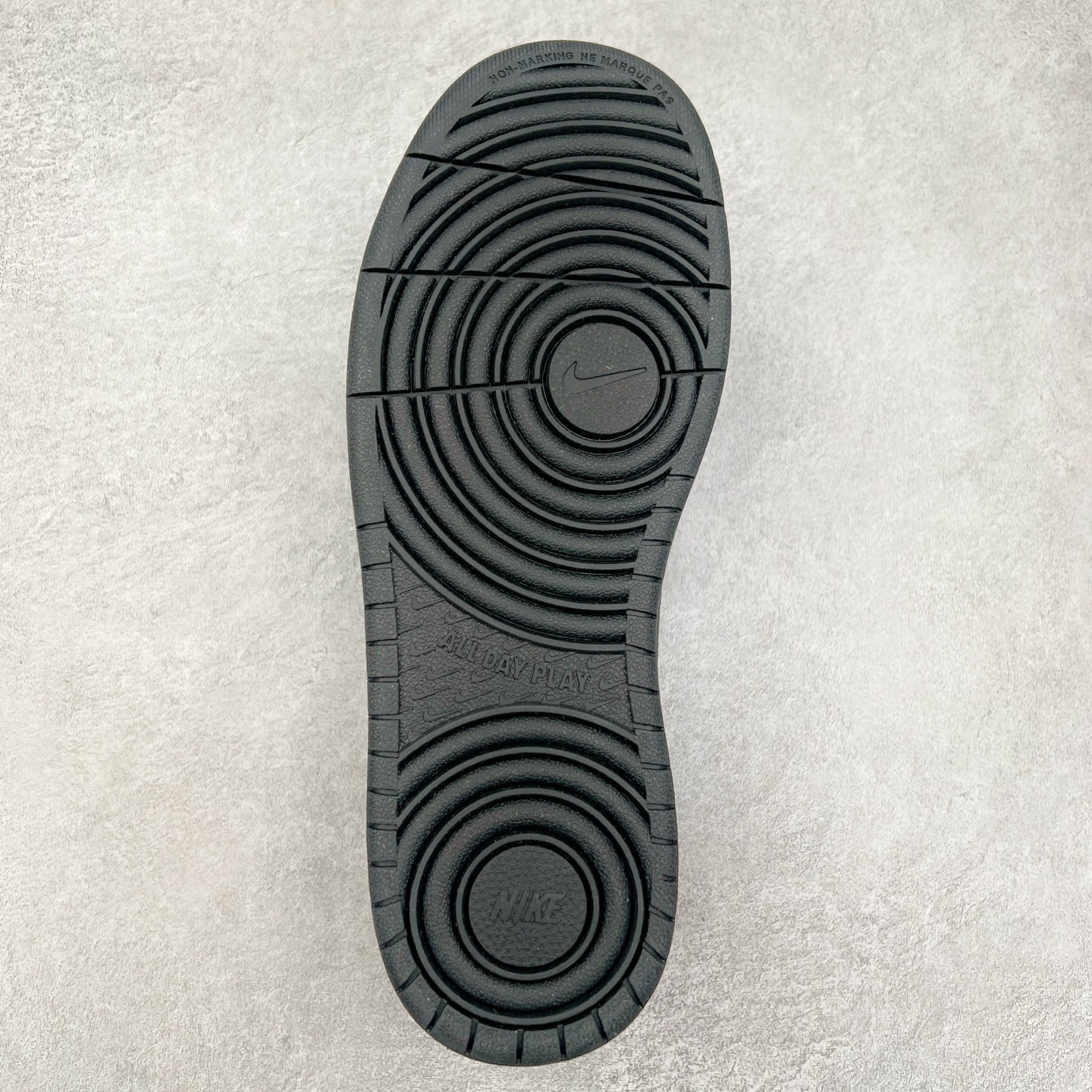 图片[9]-NK Court Borough Low CB2 小空军低帮百搭透气休闲运动板鞋 HF0742-161 口碑实力大厂出品 出货即市场巅峰 全套原纸板楦头开发 原汁原味 完美呈现版型 原数据独家私模大底 超高清洁度 极限压缩成本 超级跑量款式 经典耐用的设计 兼顾舒适脚感和出众风范 演绎匠心之作 结构性的支撑贴合感结合复古篮球设计 塑就场外全明星风范 尺码：35.5 36 36.5 37.5 38 38.5 39 40 40.5 41 42 42.5 43 44 44.5 45 46 47.5-选品中心