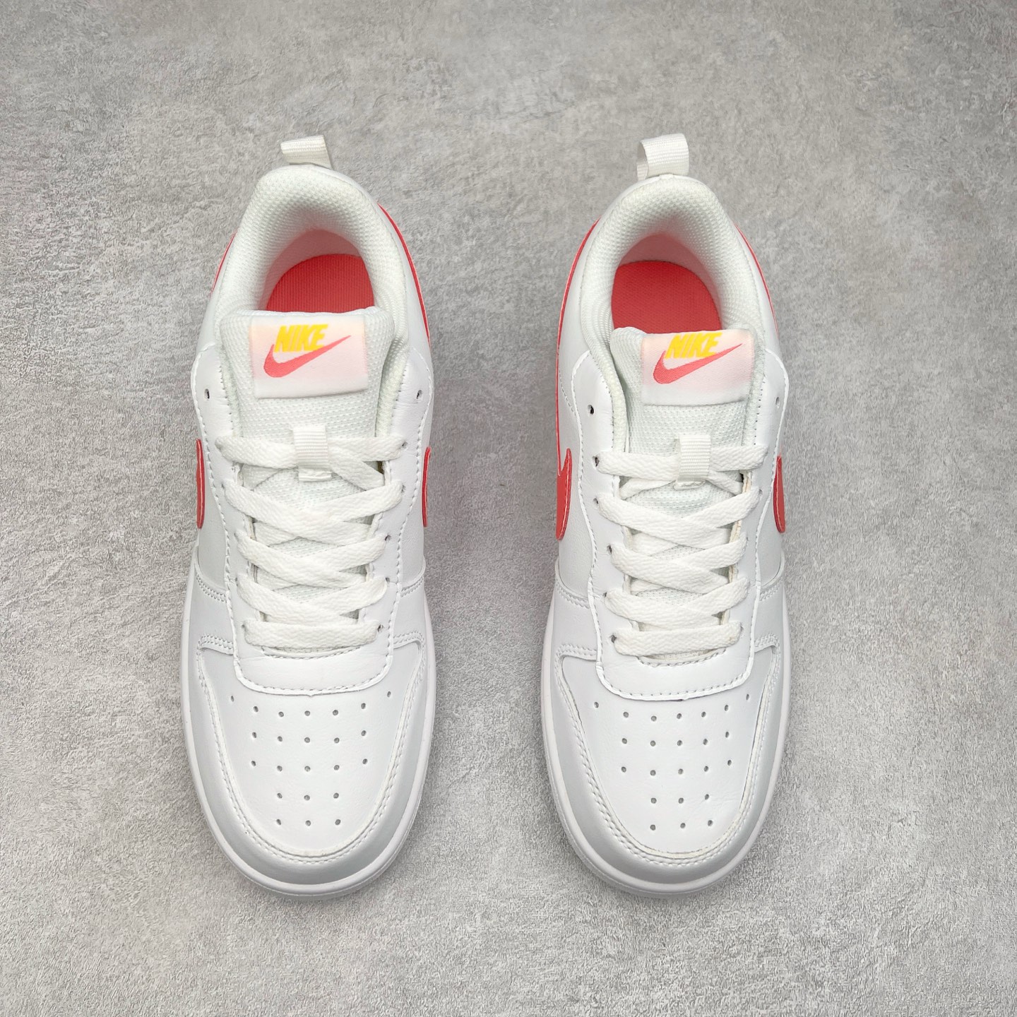 图片[2]-NK Court Borough Low CB2 小空军低帮百搭透气休闲运动板鞋 HF0742-161 口碑实力大厂出品 出货即市场巅峰 全套原纸板楦头开发 原汁原味 完美呈现版型 原数据独家私模大底 超高清洁度 极限压缩成本 超级跑量款式 经典耐用的设计 兼顾舒适脚感和出众风范 演绎匠心之作 结构性的支撑贴合感结合复古篮球设计 塑就场外全明星风范 尺码：35.5 36 36.5 37.5 38 38.5 39 40 40.5 41 42 42.5 43 44 44.5 45 46 47.5-选品中心