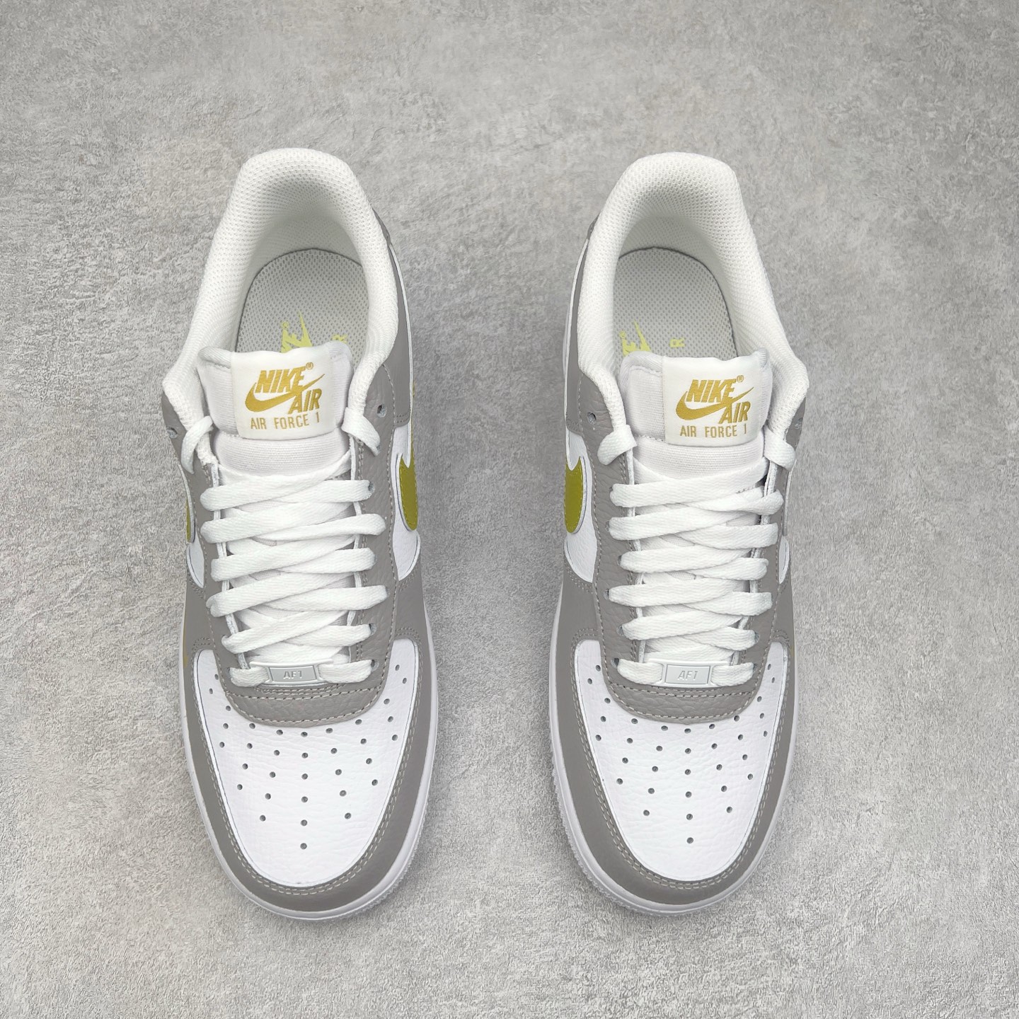 图片[2]-NK Air Force 1´07 Low 空军一号低帮百搭休闲运动板鞋 IB3881-001 柔软、弹性十足的缓震性能和出色的中底设计 横跨复古与现代的外型结合 造就出风靡全球 三十多年的Force 1 直到今天还深受青睐 实拍调校N版已经零色差零失真 百分百还原实物色彩所见即所得 不存在货不对板色差等低级问题 选购参考实物拍摄 不混卖不参货 只用心做好货严格选品 承诺混一赔十 尺码：36 36.5 37.5 38 38.5 39 40 40.5 41 42 42.5 43 44 44.5 45 46-选品中心