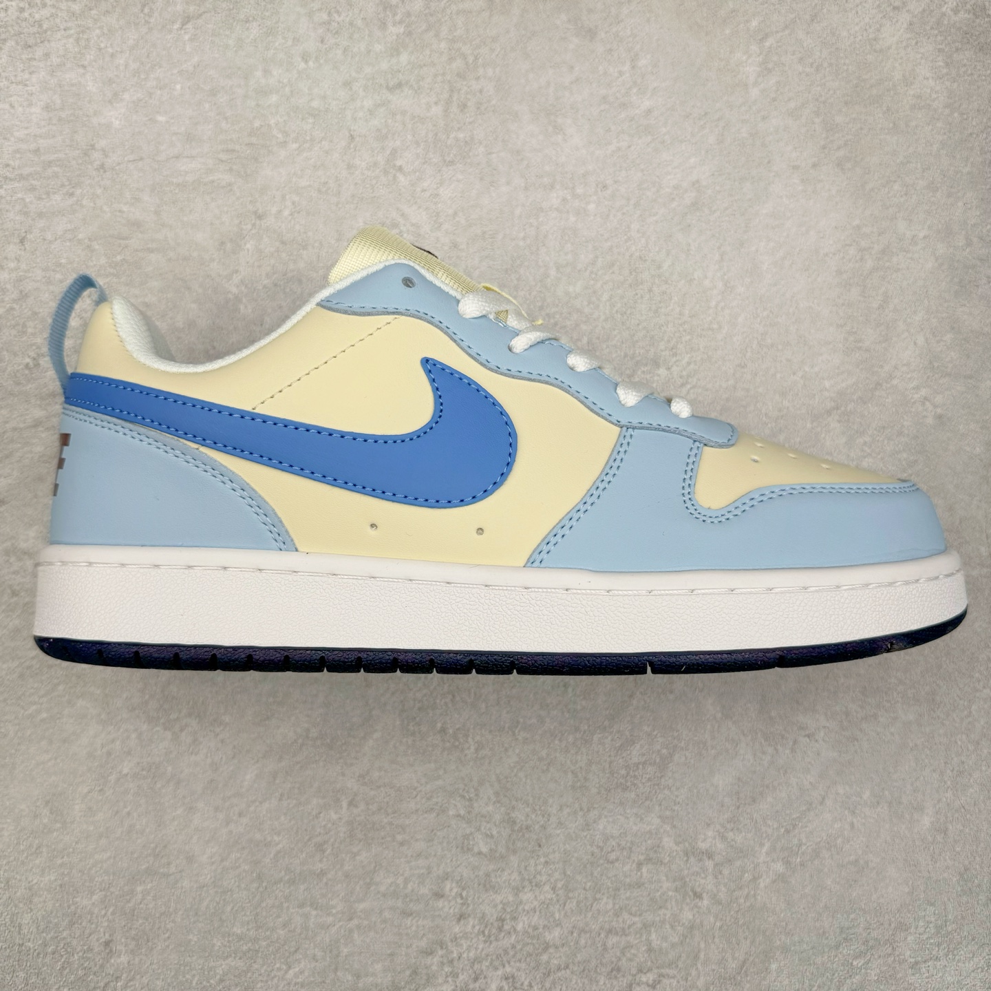 图片[3]-NK Court Borough Low CB2 小空军低帮百搭透气休闲运动板鞋 HF0742-161 口碑实力大厂出品 出货即市场巅峰 全套原纸板楦头开发 原汁原味 完美呈现版型 原数据独家私模大底 超高清洁度 极限压缩成本 超级跑量款式 经典耐用的设计 兼顾舒适脚感和出众风范 演绎匠心之作 结构性的支撑贴合感结合复古篮球设计 塑就场外全明星风范 尺码：35.5 36 36.5 37.5 38 38.5 39 40 40.5 41 42 42.5 43 44 44.5 45 46 47.5-选品中心