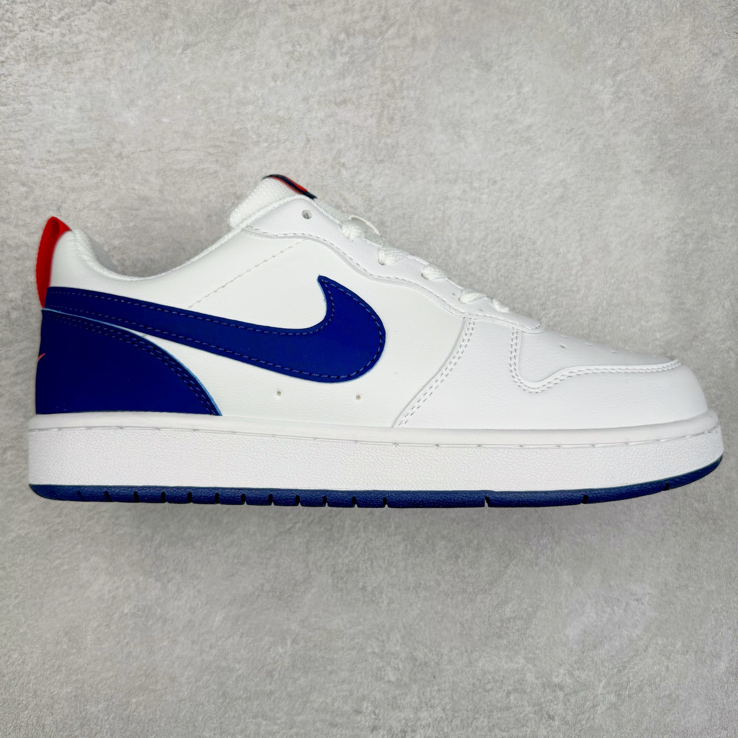 NK Court Borough Low CB2 小空军低帮百搭透气休闲运动板鞋 HF0742-161 口碑实力大厂出品 出货即市场巅峰 全套原纸板楦头开发 原汁原味 完美呈现版型 原数据独家私模大底 超高清洁度 极限压缩成本 超级跑量款式 经典耐用的设计 兼顾舒适脚感和出众风范 演绎匠心之作 结构性的支撑贴合感结合复古篮球设计 塑就场外全明星风范 尺码：35.5 36 36.5 37.5 38 38.5 39 40 40.5 41 42 42.5 43 44 44.5 45 46 47.5-选品中心