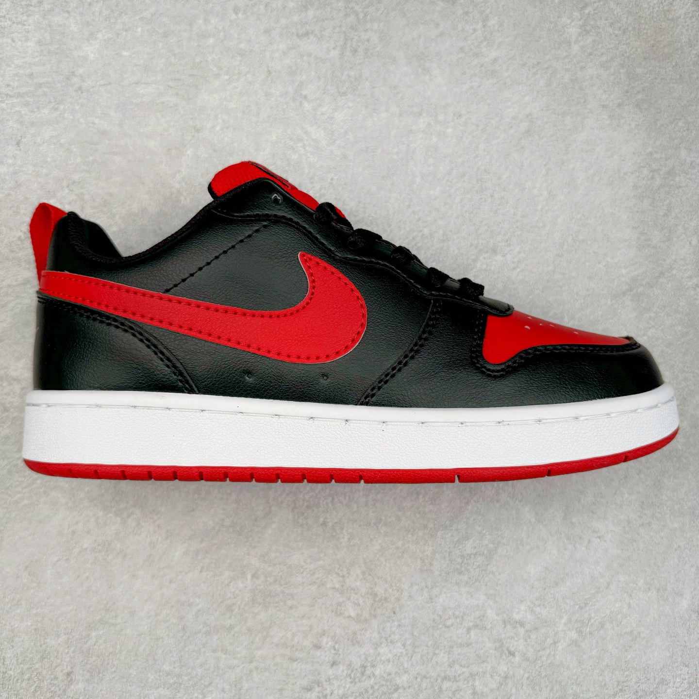 NK Court Borough Low CB2 小空军低帮百搭透气休闲运动板鞋 HF0742-161 口碑实力大厂出品 出货即市场巅峰 全套原纸板楦头开发 原汁原味 完美呈现版型 原数据独家私模大底 超高清洁度 极限压缩成本 超级跑量款式 经典耐用的设计 兼顾舒适脚感和出众风范 演绎匠心之作 结构性的支撑贴合感结合复古篮球设计 塑就场外全明星风范 尺码：35.5 36 36.5 37.5 38 38.5 39 40 40.5 41 42 42.5 43 44 44.5 45 46 47.5-选品中心