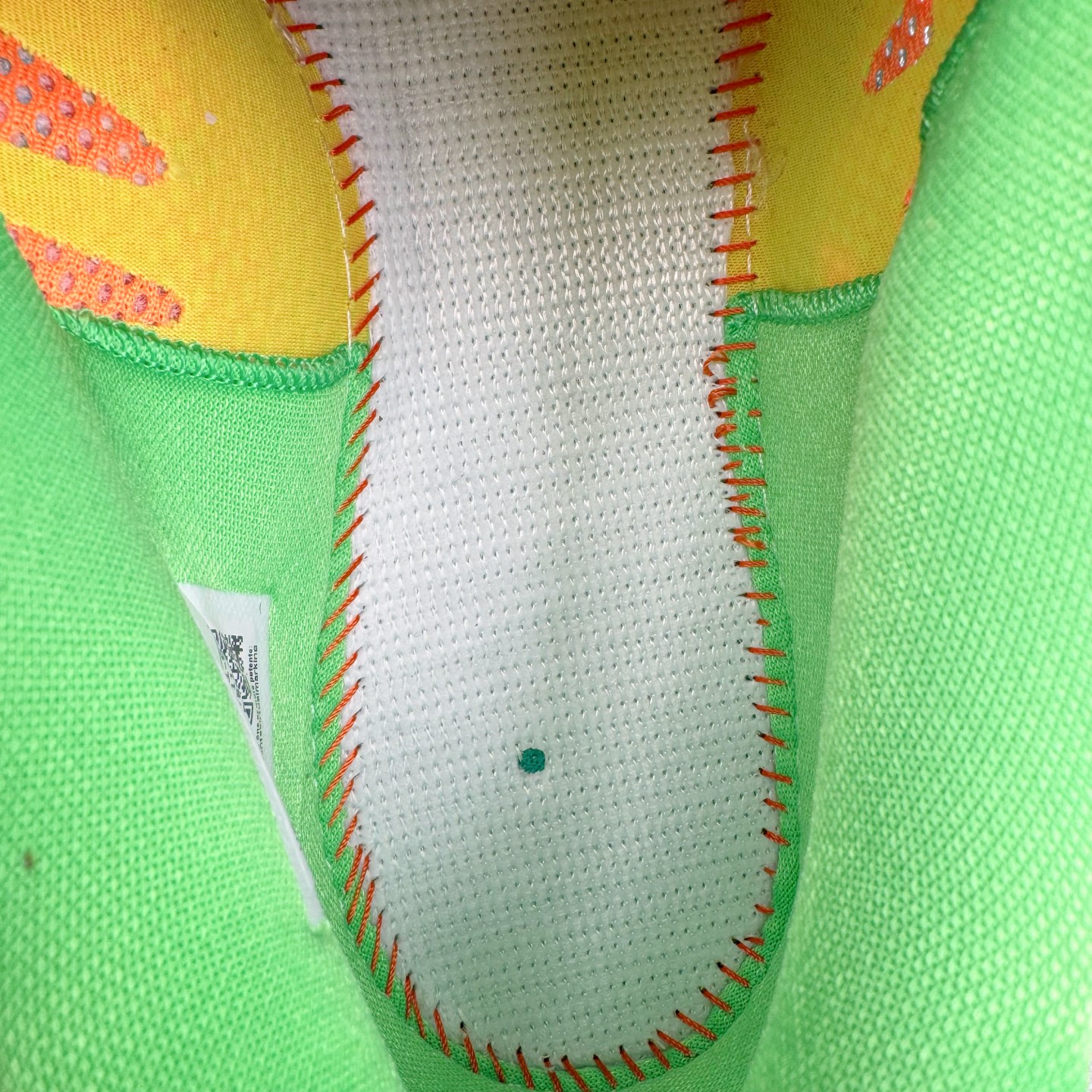 图片[16]-＃S2纯原 NK Zoom Kobe Ⅷ System 科比8代复刻实战运动低帮文化篮球鞋 鸳鸯配色 HM9621-900 React科技鞋垫加持 实战配置直接拉满 原楦纸板开发 鞋身流线型、后跟塑形 区分土肥圆 原厂针织鞋面一针一线匹配原版 全身鞋材卡料色独家定制 唯一万针立体刺绣SWOOSH 真实底模最大48.5 实战利器 专供海外市场 尺码：40 40.5 41 42 42.5 43 44 44.5 45 46 47.5 48.5 （脚宽、脚胖 建议买大半码）-选品中心