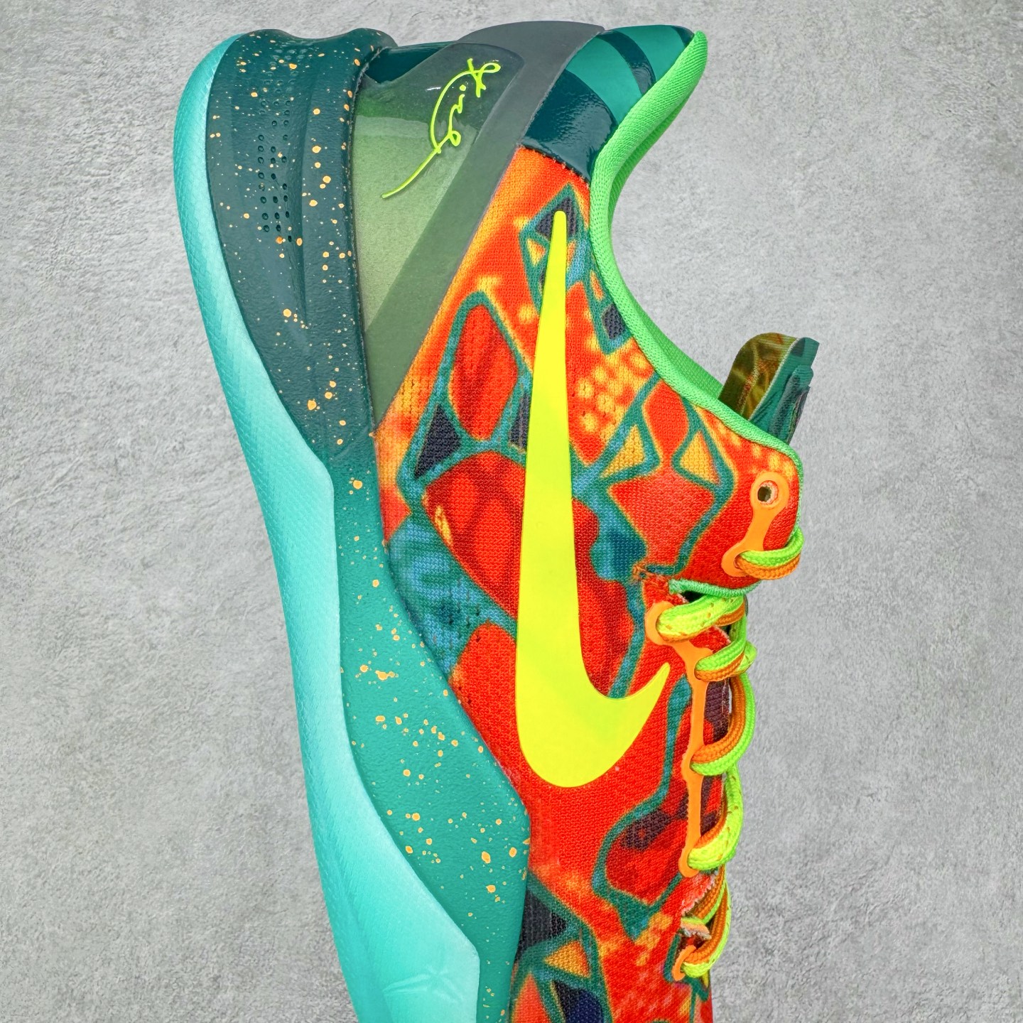 图片[6]-＃S2纯原 NK Zoom Kobe Ⅷ System 科比8代复刻实战运动低帮文化篮球鞋 鸳鸯配色 HM9621-900 React科技鞋垫加持 实战配置直接拉满 原楦纸板开发 鞋身流线型、后跟塑形 区分土肥圆 原厂针织鞋面一针一线匹配原版 全身鞋材卡料色独家定制 唯一万针立体刺绣SWOOSH 真实底模最大48.5 实战利器 专供海外市场 尺码：40 40.5 41 42 42.5 43 44 44.5 45 46 47.5 48.5 （脚宽、脚胖 建议买大半码）-选品中心