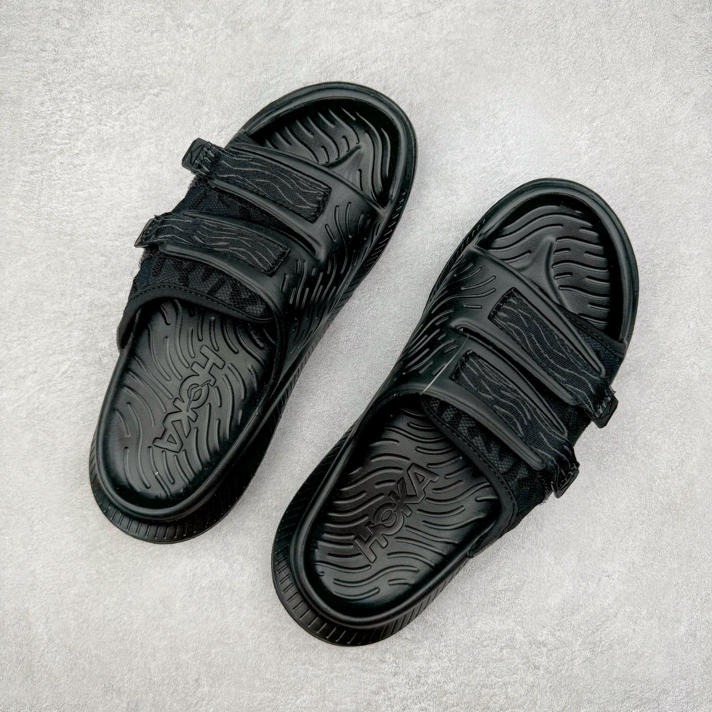 图片[3]-HOKA ONE ONE ORA Luxe 减震轻便舒缓运动 EVA 防滑一字拖鞋 男女同款 实拍调校N版已经零色差零失真 百分百还原实物色彩所见即所得 不存在货不对板色差等低级问题 选购参考实物拍摄 不混卖不参货 只用心做好货严格选品 承诺混一赔十 尺码：36 36.5 37.5 38 38.5 39 40 40.5 41 42 42.5 43 44 44.5 45-选品中心