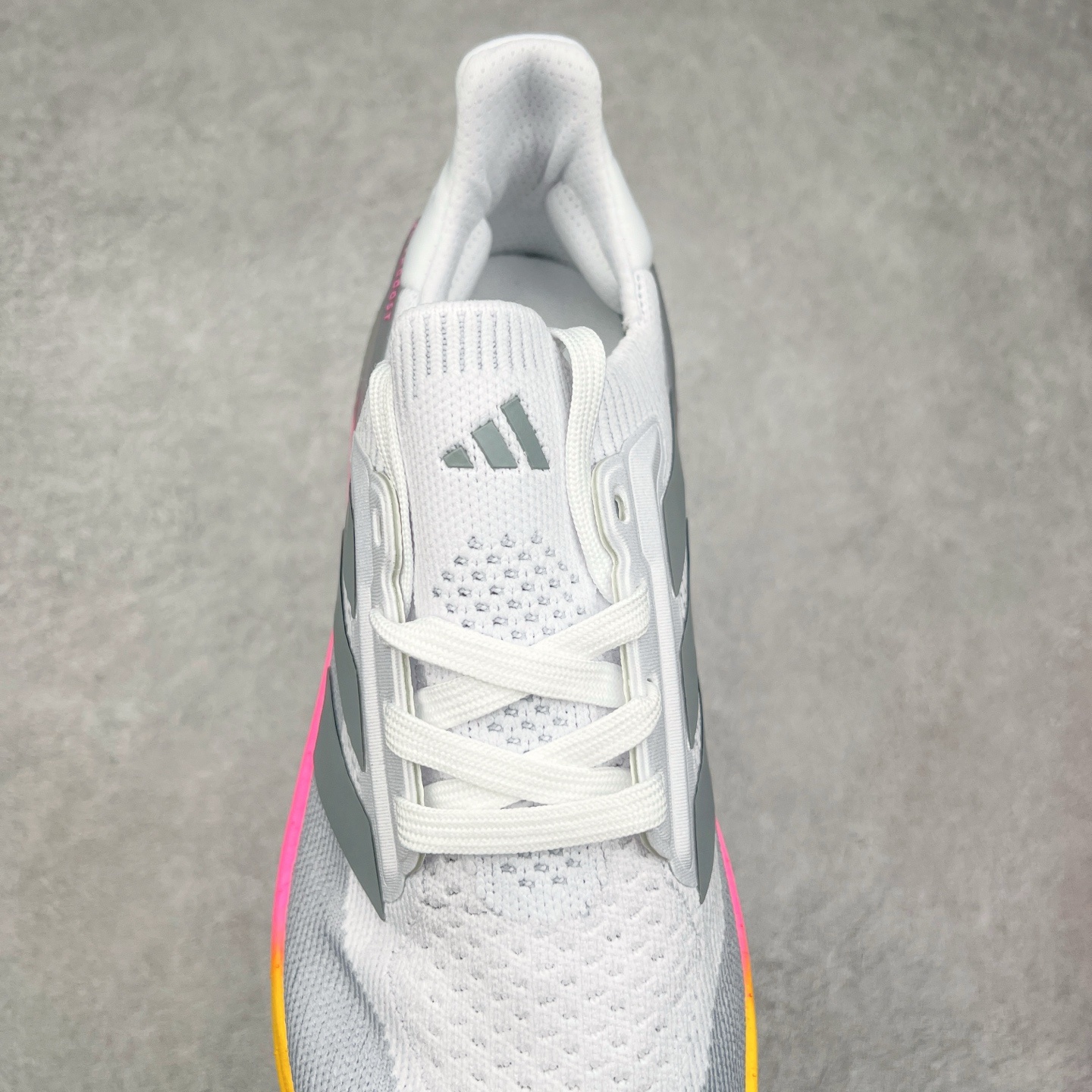 #纯原福利‼️
AD Ultra Boost 5X 2025高性能版5X系列UB低帮袜套式针织透气缓震休