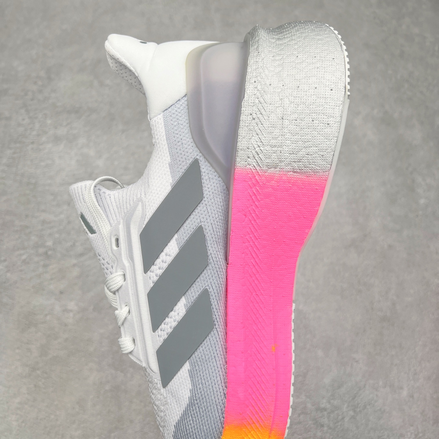 #纯原福利‼️
AD Ultra Boost 5X 2025高性能版5X系列UB低帮袜套式针织透气缓震休