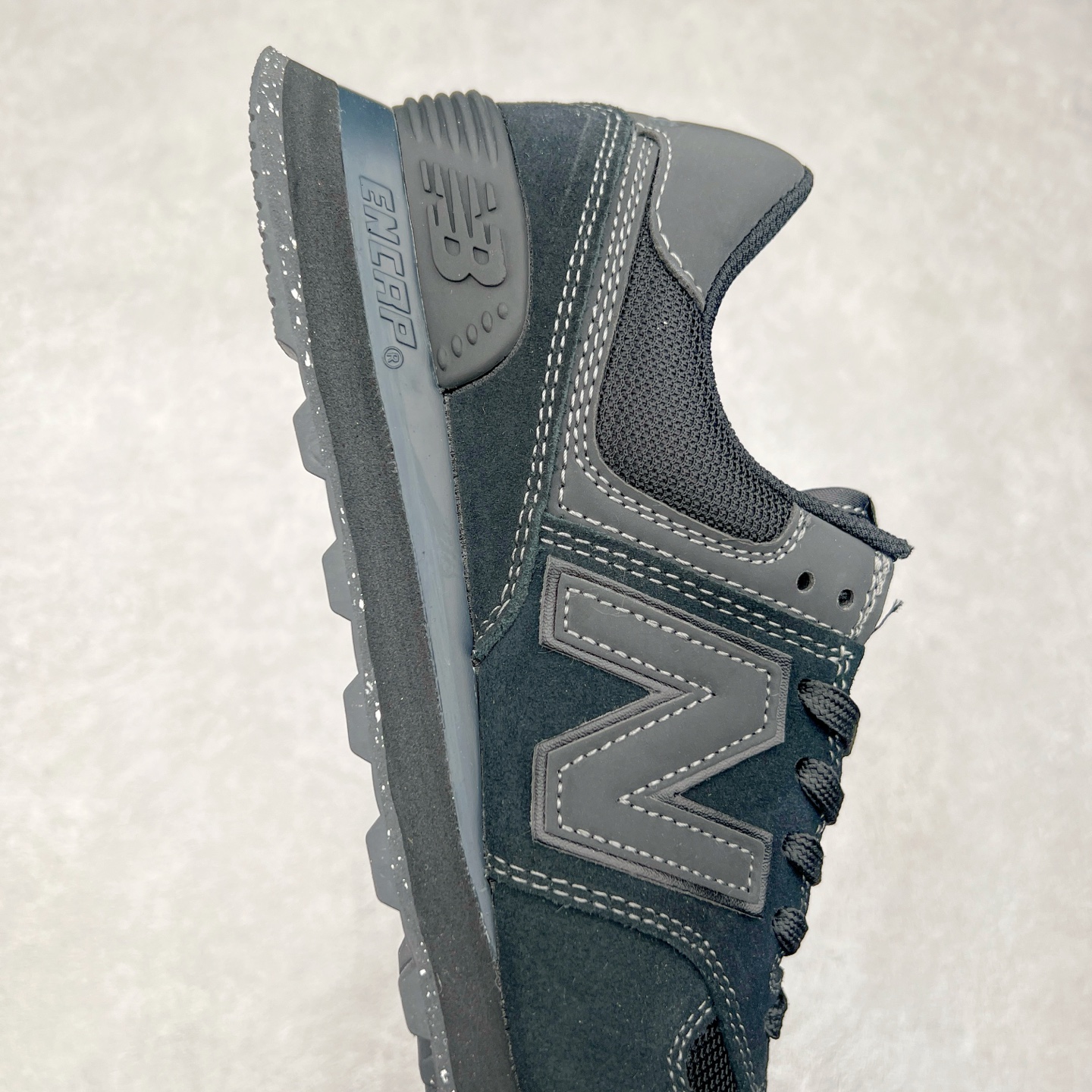 图片[6]-New Balance NB574 新百伦系列复古运动跑鞋 材质细节鞋标处理与正品无差 原版楦型 高弹EVA大底 鞋垫 还原正品脚感 完美走线 ENCAP减震中底 尺码：36 37 37.5 38 38.5 39.5 40 40.5 41.5 42 42.5 43 44 45-选品中心