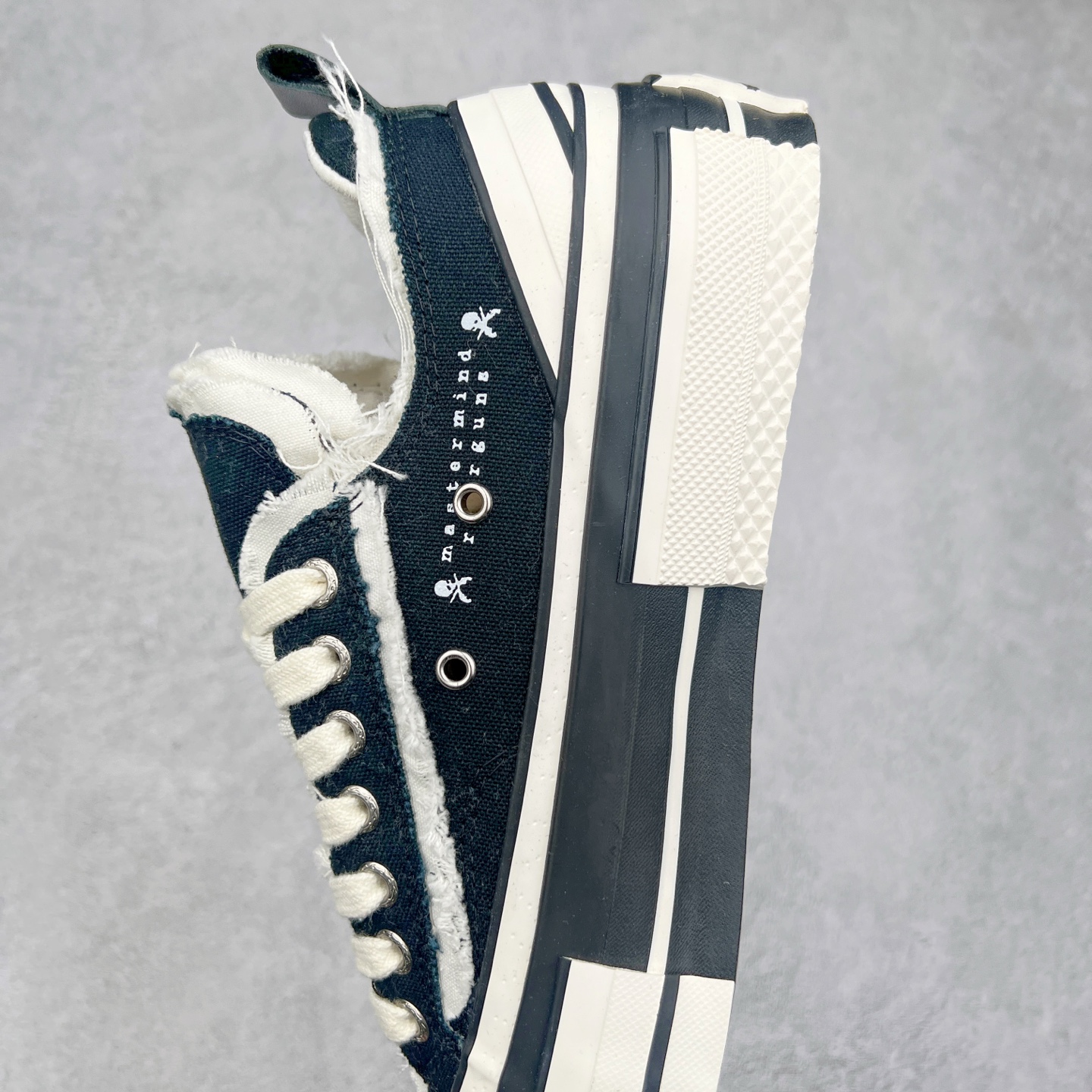 图片[7]-＃零售版 吴建豪个人新锐品牌 xVESSEL G.O.P. Low解构重叠厚底软木低帮百搭增高帆布硫化板鞋 东莞纯原 大厂出品 目前为止唯一天花板版本纯原级别 众明星网红上脚支持扫码防伪标签特殊效果 支持NFC网页编码识别 升级厚实木塞内底 纯手工贴合多重围条硫化工艺 正确渐变效果原盒包装物 采用12蛊司厚实舒适帆布面料 流苏做旧复古效果 余文乐 蔡徐坤助攻款式 尺码：35 36 37 38 39 40 41 42 43 44 45-选品中心