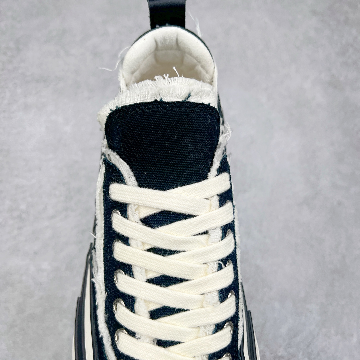 图片[5]-＃零售版 吴建豪个人新锐品牌 xVESSEL G.O.P. Low解构重叠厚底软木低帮百搭增高帆布硫化板鞋 东莞纯原 大厂出品 目前为止唯一天花板版本纯原级别 众明星网红上脚支持扫码防伪标签特殊效果 支持NFC网页编码识别 升级厚实木塞内底 纯手工贴合多重围条硫化工艺 正确渐变效果原盒包装物 采用12蛊司厚实舒适帆布面料 流苏做旧复古效果 余文乐 蔡徐坤助攻款式 尺码：35 36 37 38 39 40 41 42 43 44 45-选品中心