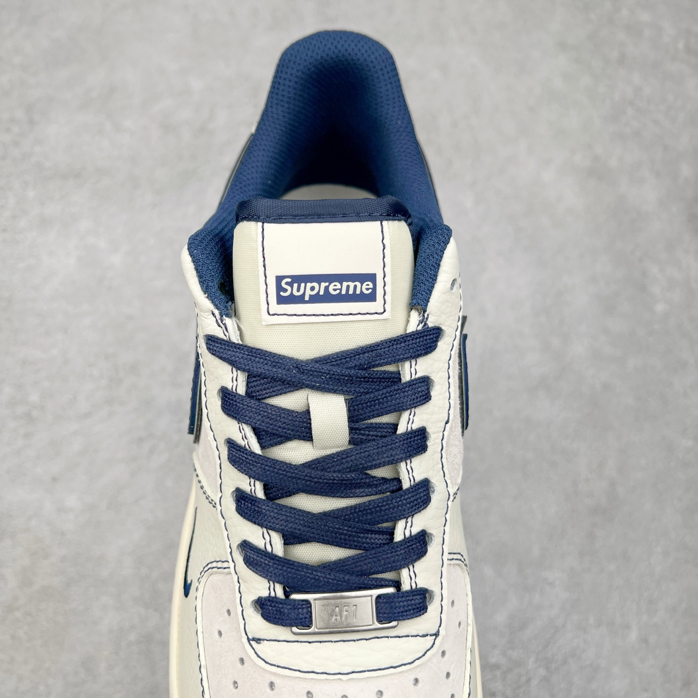 图片[5]-NK Air Force 1´07 Low 空军一号低帮百搭休闲运动板鞋 XZ6188-019 柔软、弹性十足的缓震性能和出色的中底设计 横跨复古与现代的外型结合 造就出风靡全球 三十多年的Force 1 直到今天还深受青睐 实拍调校N版已经零色差零失真 百分百还原实物色彩所见即所得 不存在货不对板色差等低级问题 选购参考实物拍摄 不混卖不参货 只用心做好货严格选品 承诺混一赔十 尺码：36 36.5 37.5 38 38.5 39 40 40.5 41 42 42.5 43 44 44.5 45-选品中心