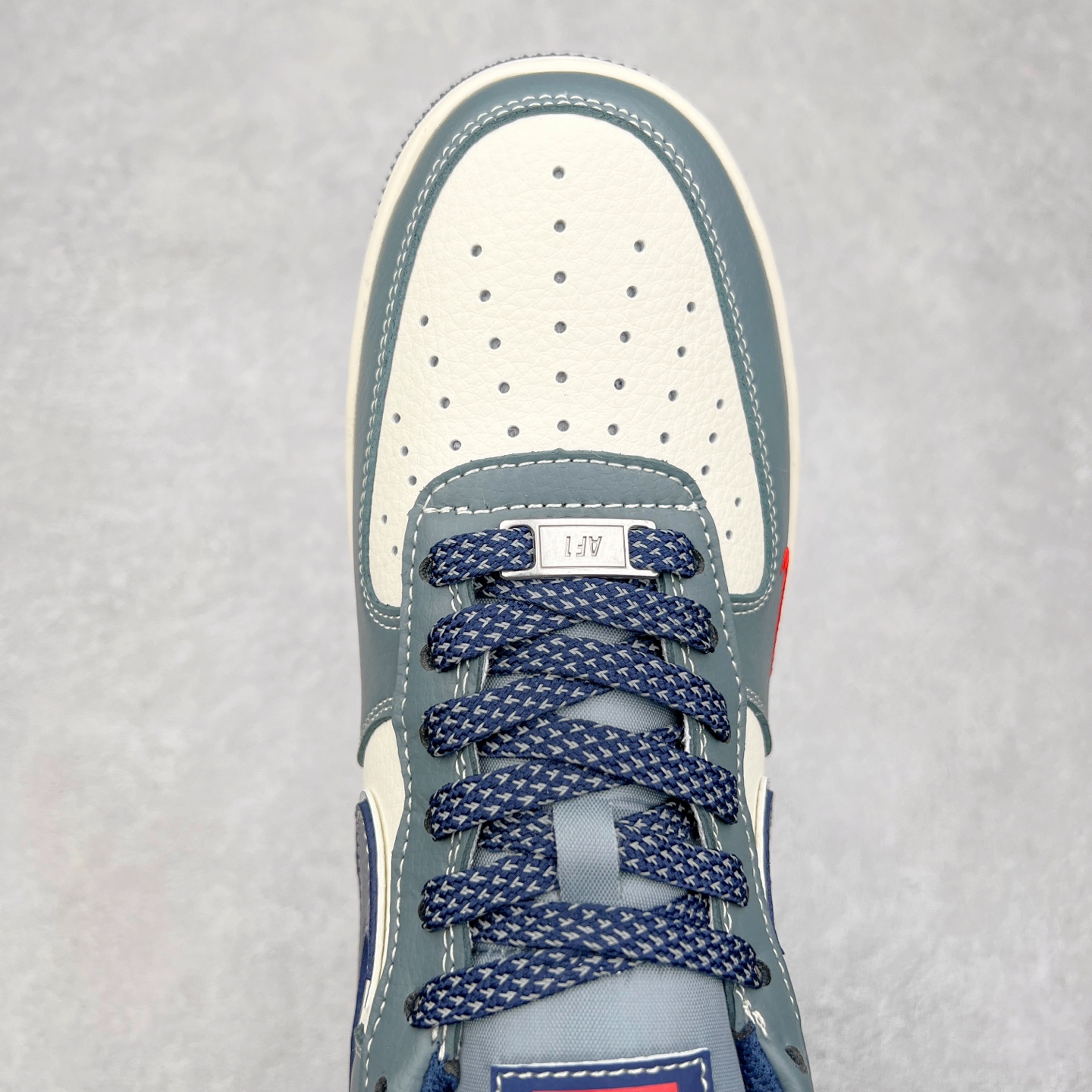 图片[4]-NK Air Force 1´07 Low 空军一号低帮百搭休闲运动板鞋 XZ6188-382 柔软、弹性十足的缓震性能和出色的中底设计 横跨复古与现代的外型结合 造就出风靡全球 三十多年的Force 1 直到今天还深受青睐 实拍调校N版已经零色差零失真 百分百还原实物色彩所见即所得 不存在货不对板色差等低级问题 选购参考实物拍摄 不混卖不参货 只用心做好货严格选品 承诺混一赔十 尺码：36 36.5 37.5 38 38.5 39 40 40.5 41 42 42.5 43 44 44.5 45-选品中心